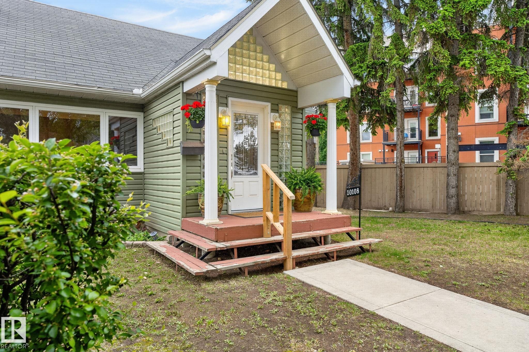 10108 144 Street Nw, Edmonton, AB - Outdoor With Deck Patio Veranda