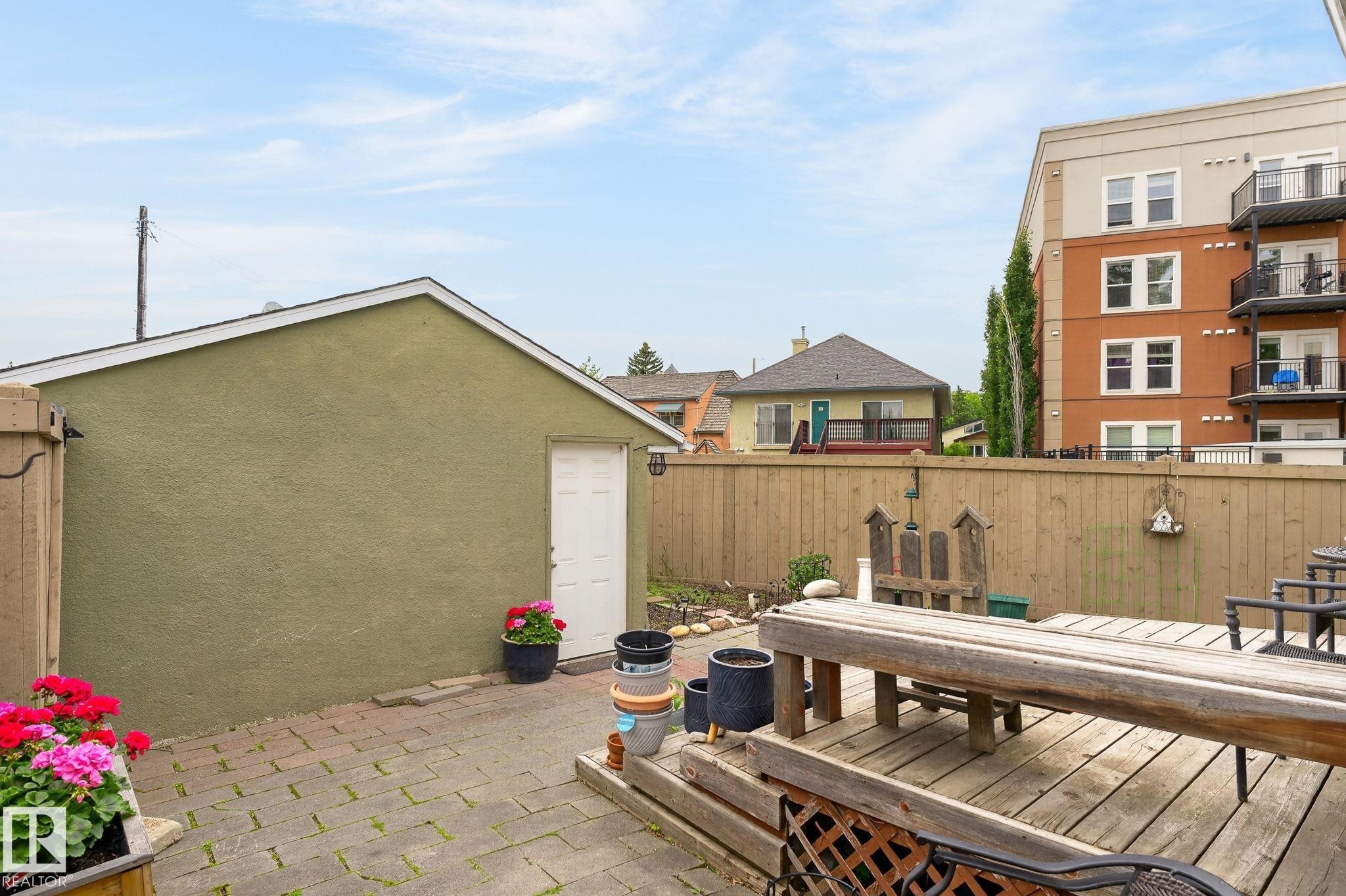 10108 144 Street Nw, Edmonton, AB - Outdoor