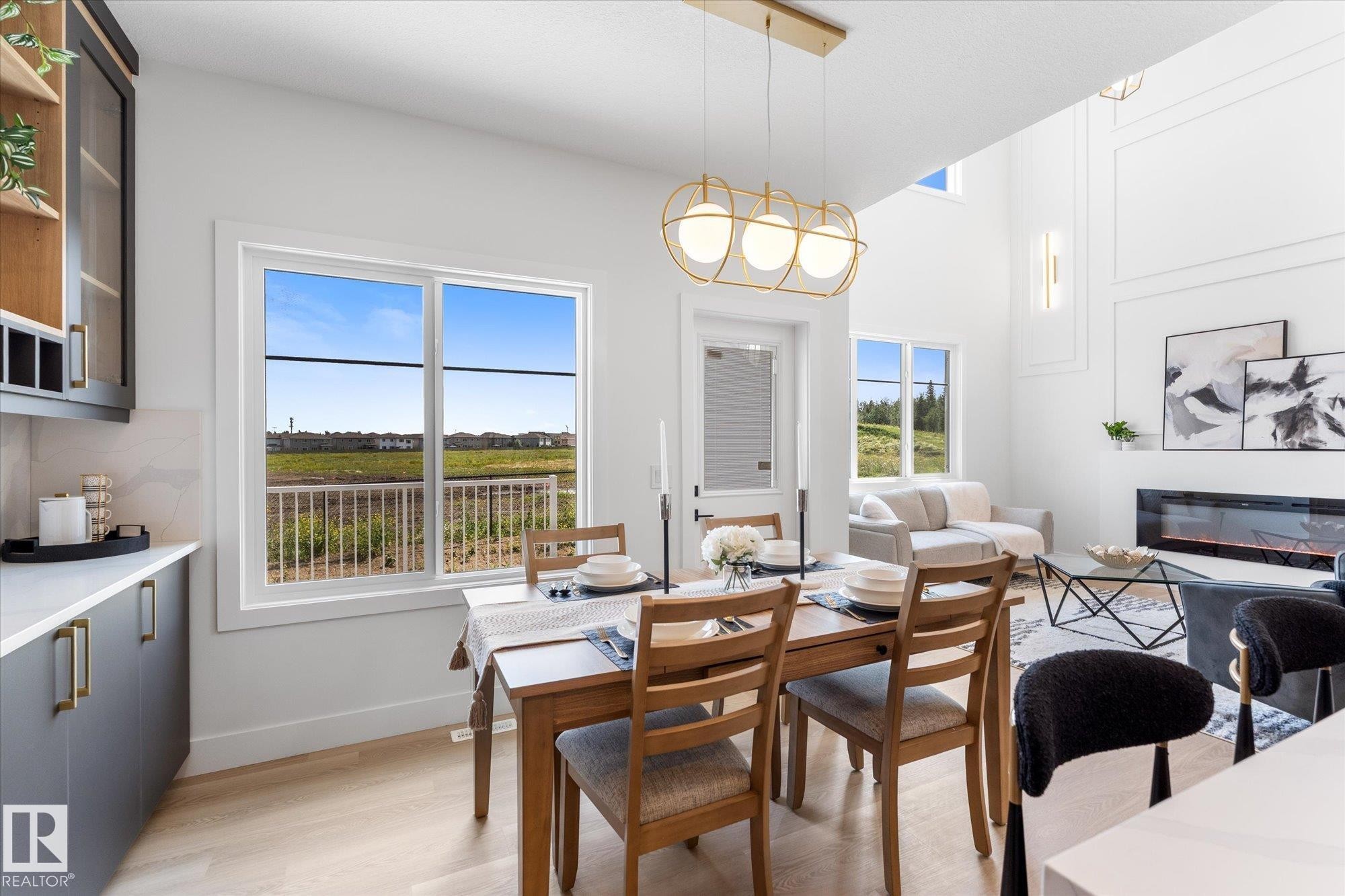 12 Cobblestone Gate, Spruce Grove, AB - Indoor Photo Showing Dining Room