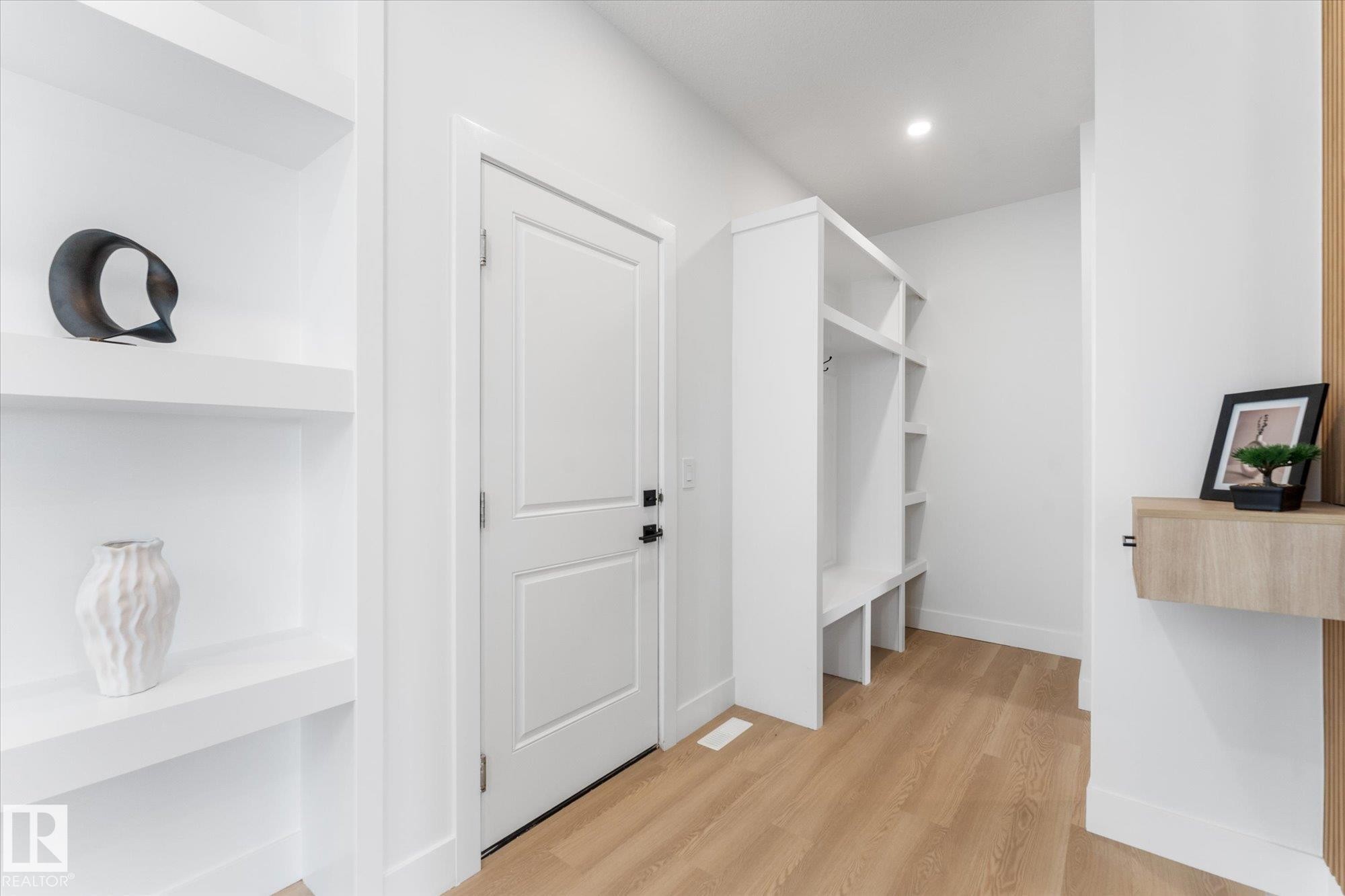 12 Cobblestone Gate, Spruce Grove, AB - Indoor