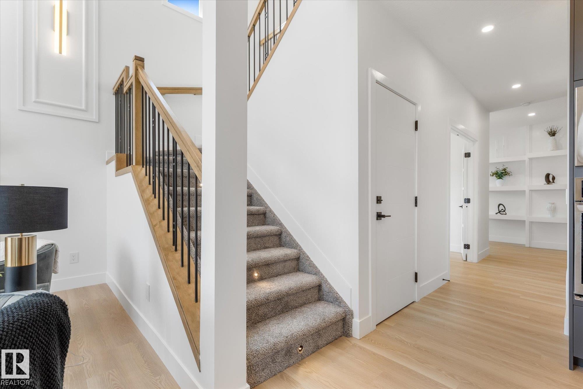 12 Cobblestone Gate, Spruce Grove, AB - Indoor Photo Showing Other Room