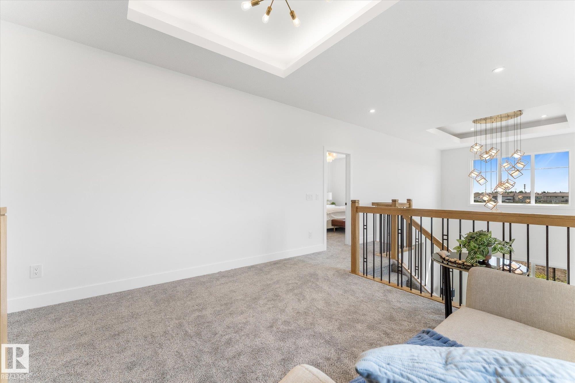 12 Cobblestone Gate, Spruce Grove, AB - Indoor Photo Showing Other Room