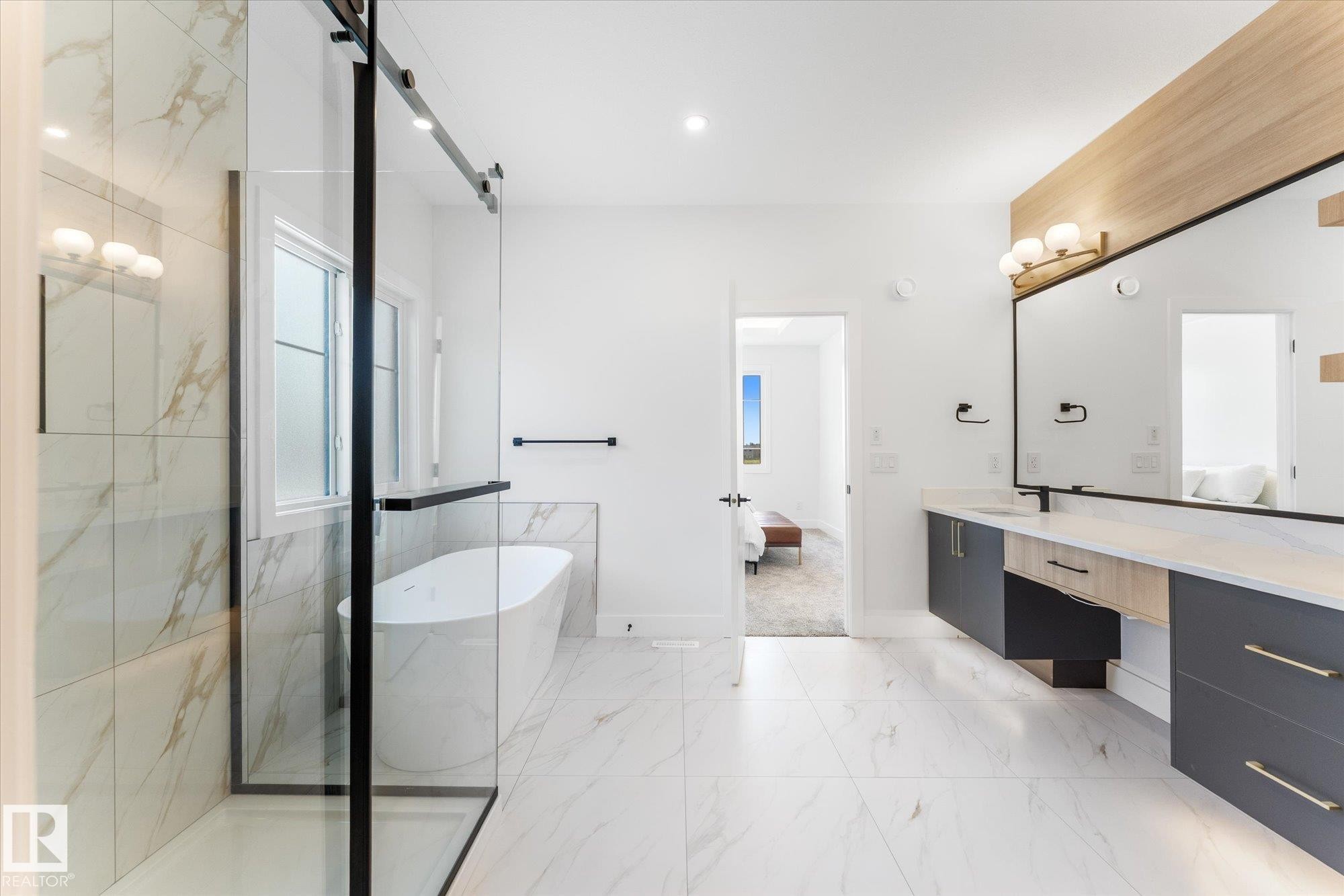 12 Cobblestone Gate, Spruce Grove, AB - Indoor Photo Showing Bathroom