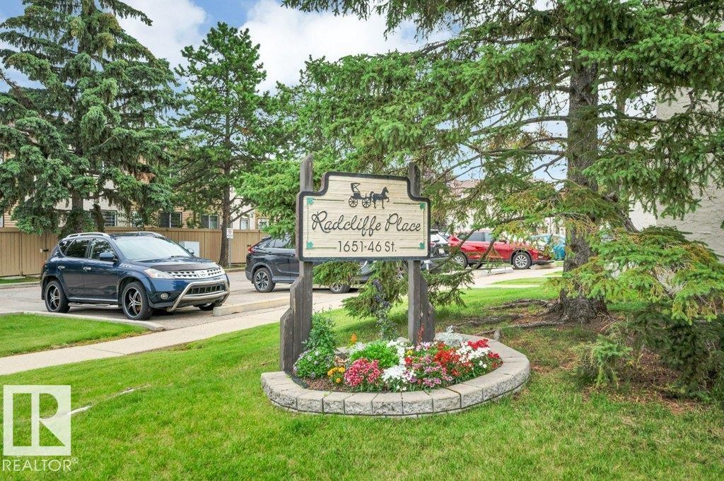 #22 1651 46 St Nw, Edmonton, AB - Outdoor