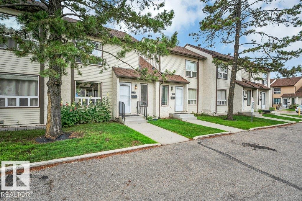 #22 1651 46 St Nw, Edmonton, AB - Outdoor With Facade