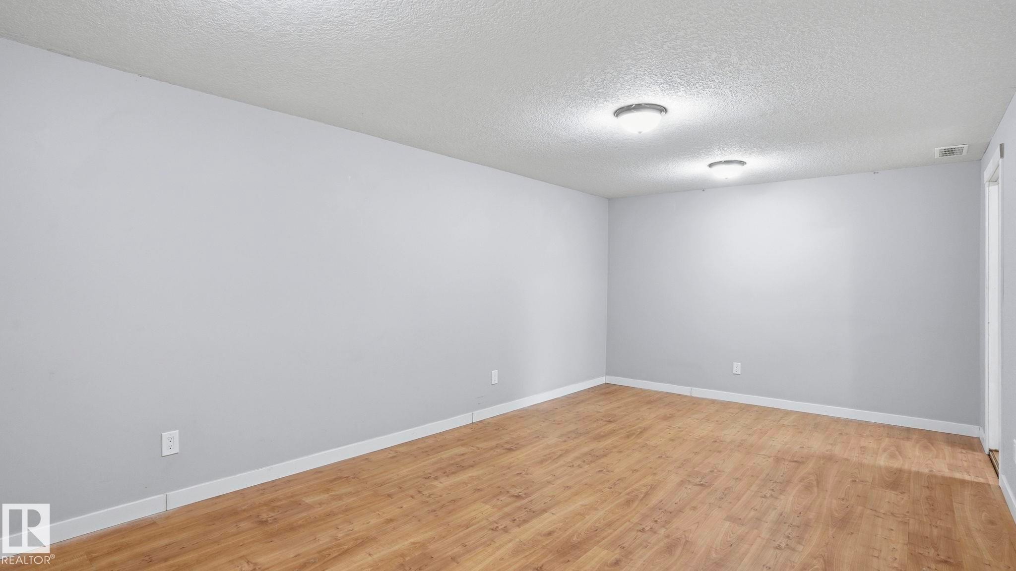 7 Beechmont Avenue, Spruce Grove, AB - Indoor Photo Showing Other Room