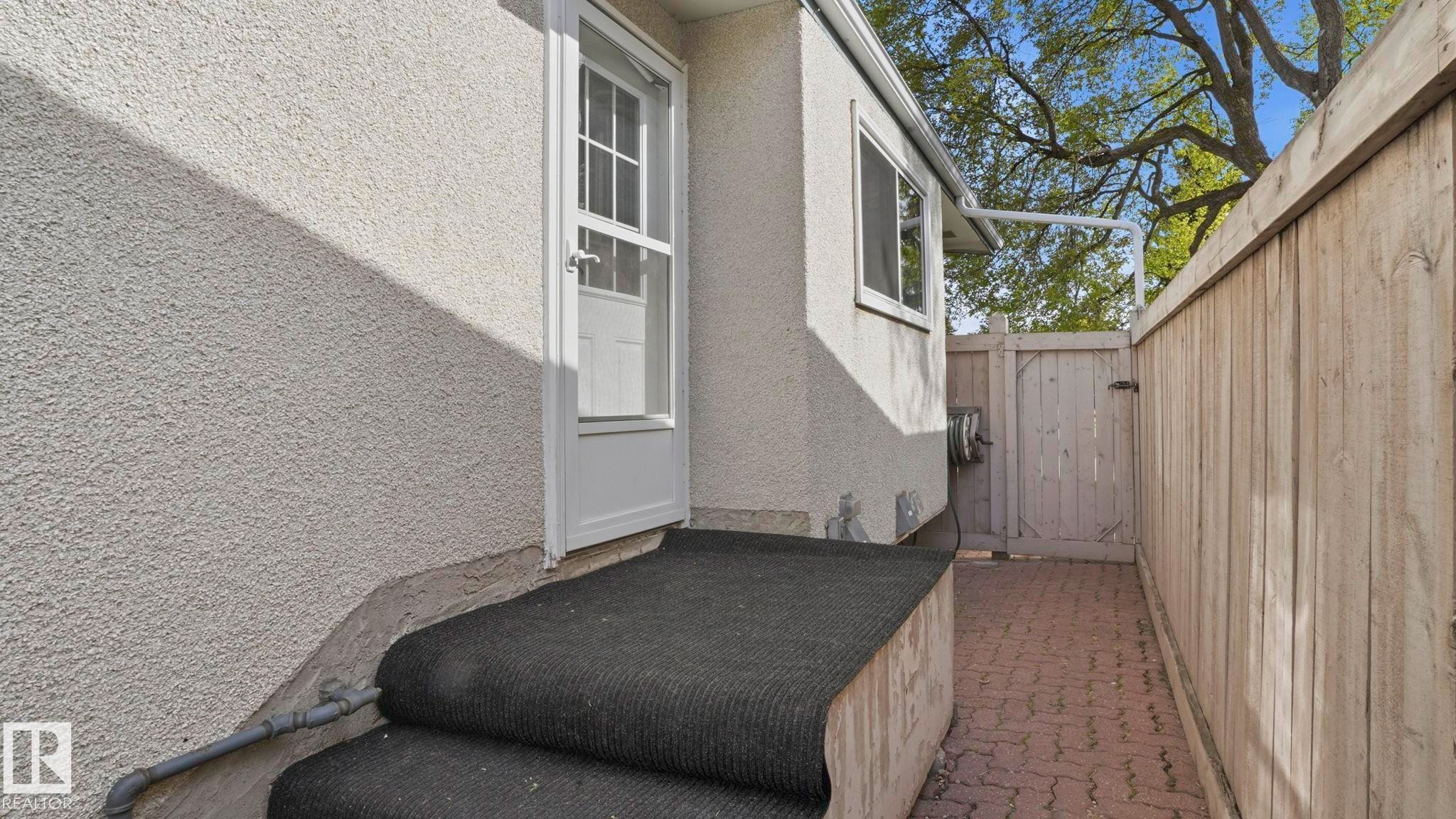 7 Beechmont Avenue, Spruce Grove, AB - Outdoor With Exterior