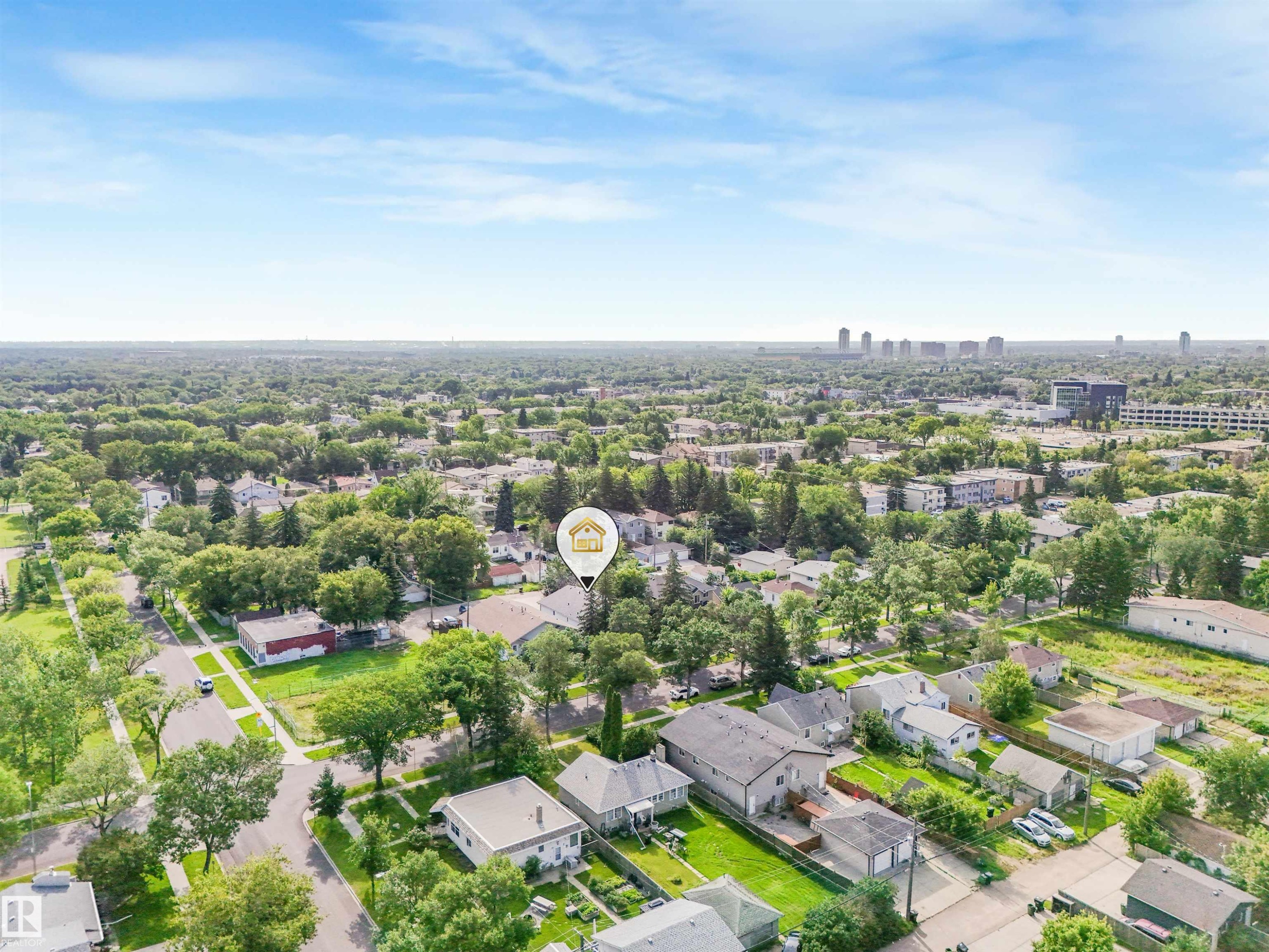 12027 105 Street Nw, Edmonton, AB - Outdoor With View