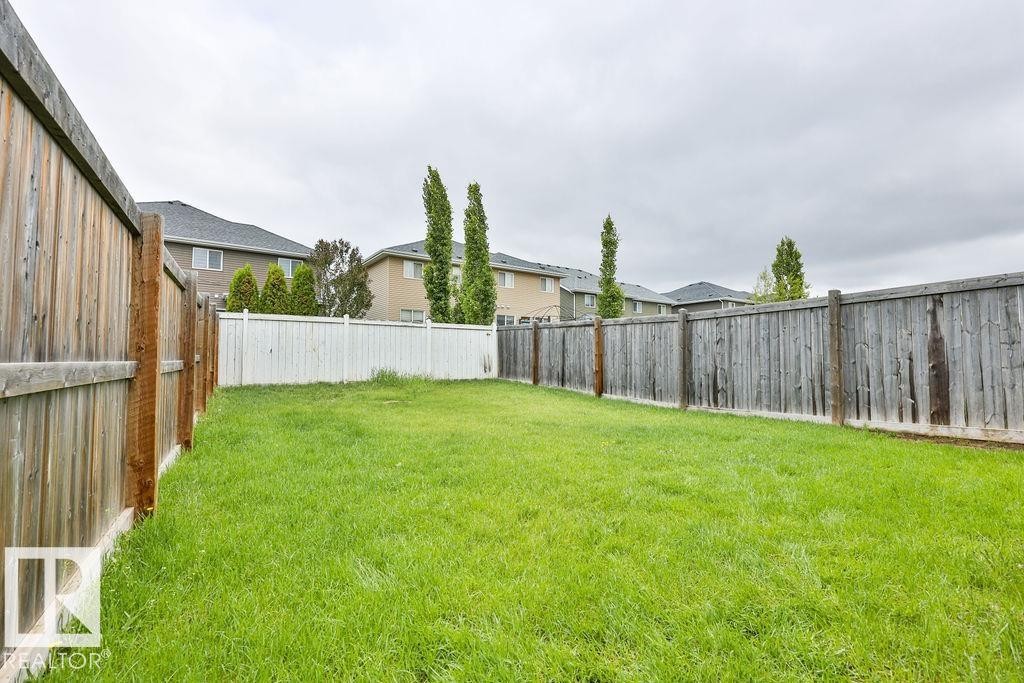 260 Sturtz Bend, Leduc, AB - Outdoor