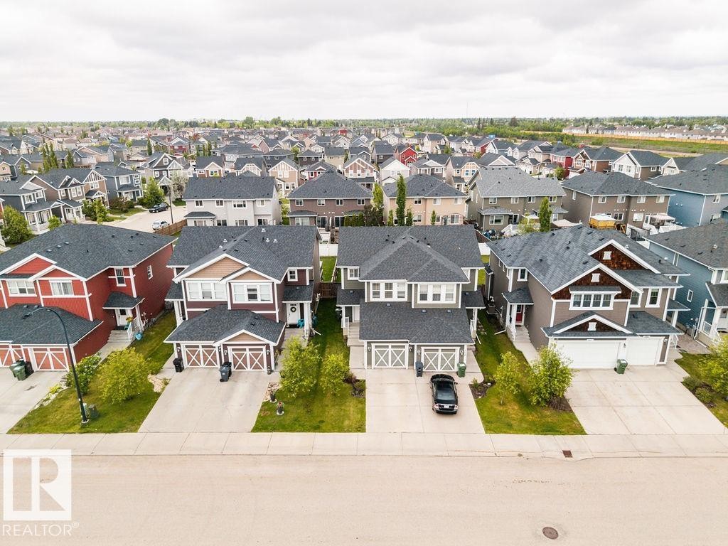 260 Sturtz Bend, Leduc, AB - Outdoor