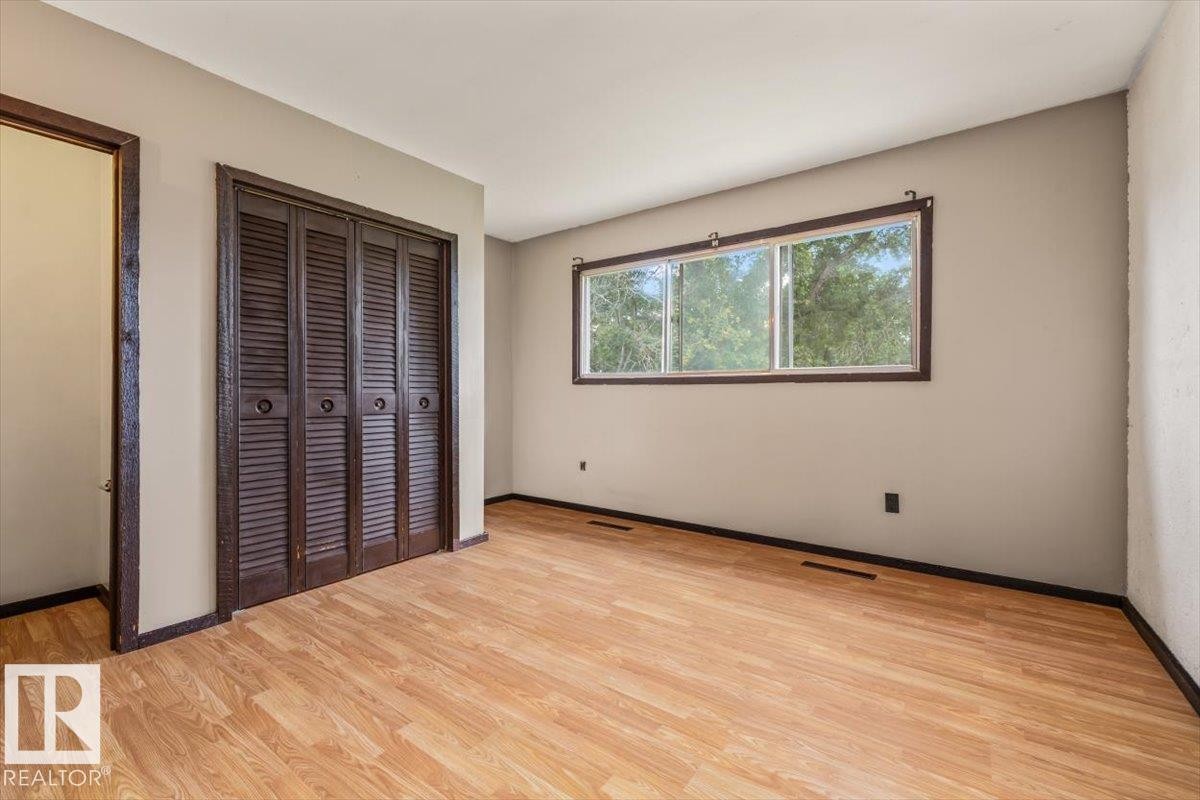 10415 98 Avenue, Fort Saskatchewan, AB - Indoor Photo Showing Other Room