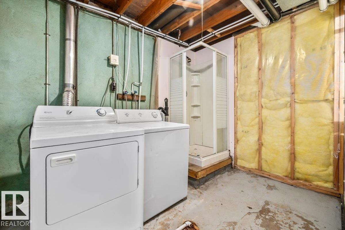 10415 98 Avenue, Fort Saskatchewan, AB - Indoor Photo Showing Laundry Room