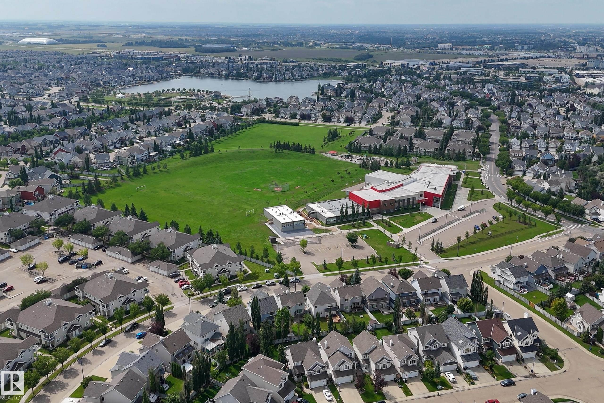 7904 13 Avenue Sw, Edmonton, AB