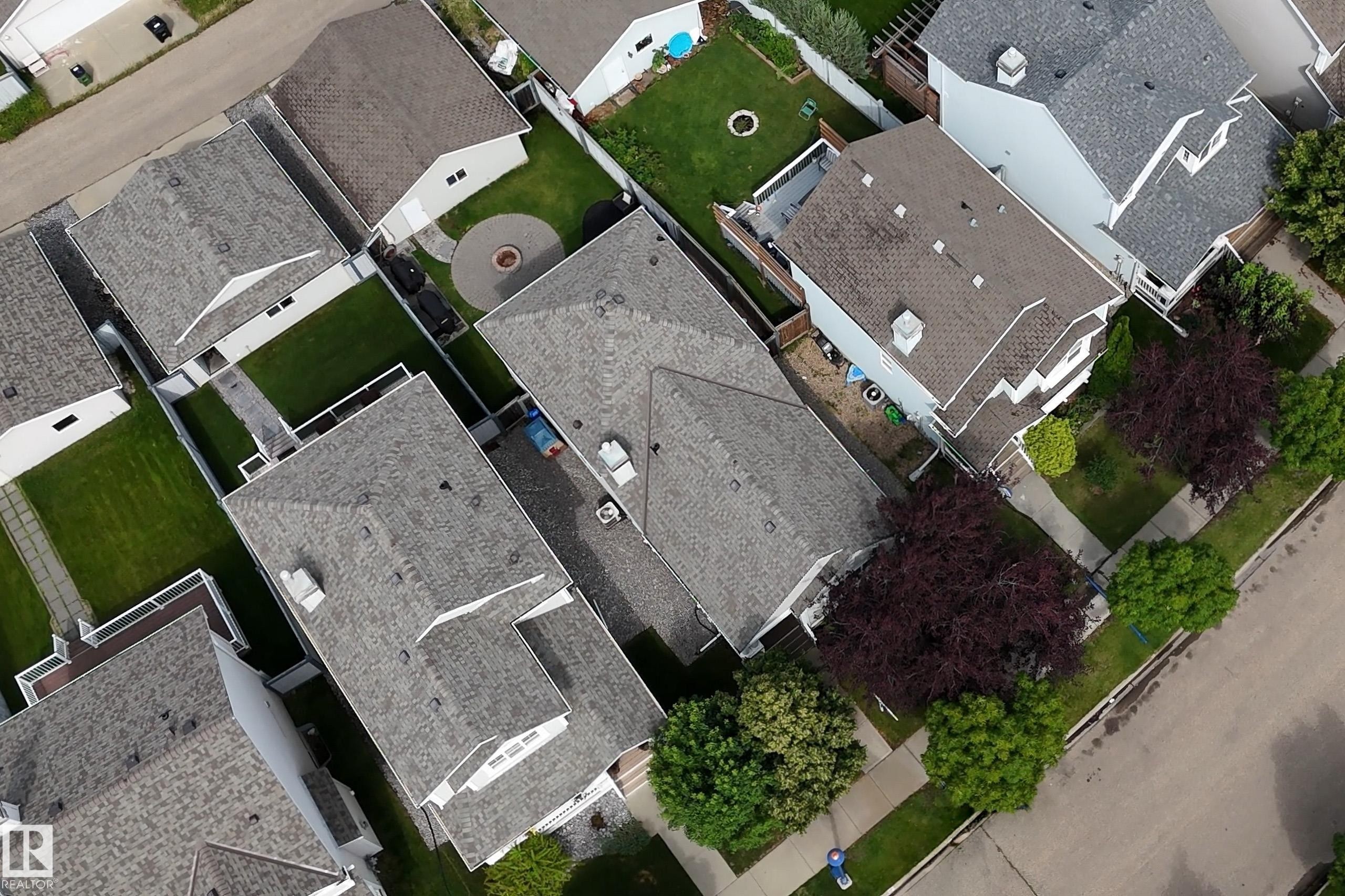 7904 13 Avenue Sw, Edmonton, AB