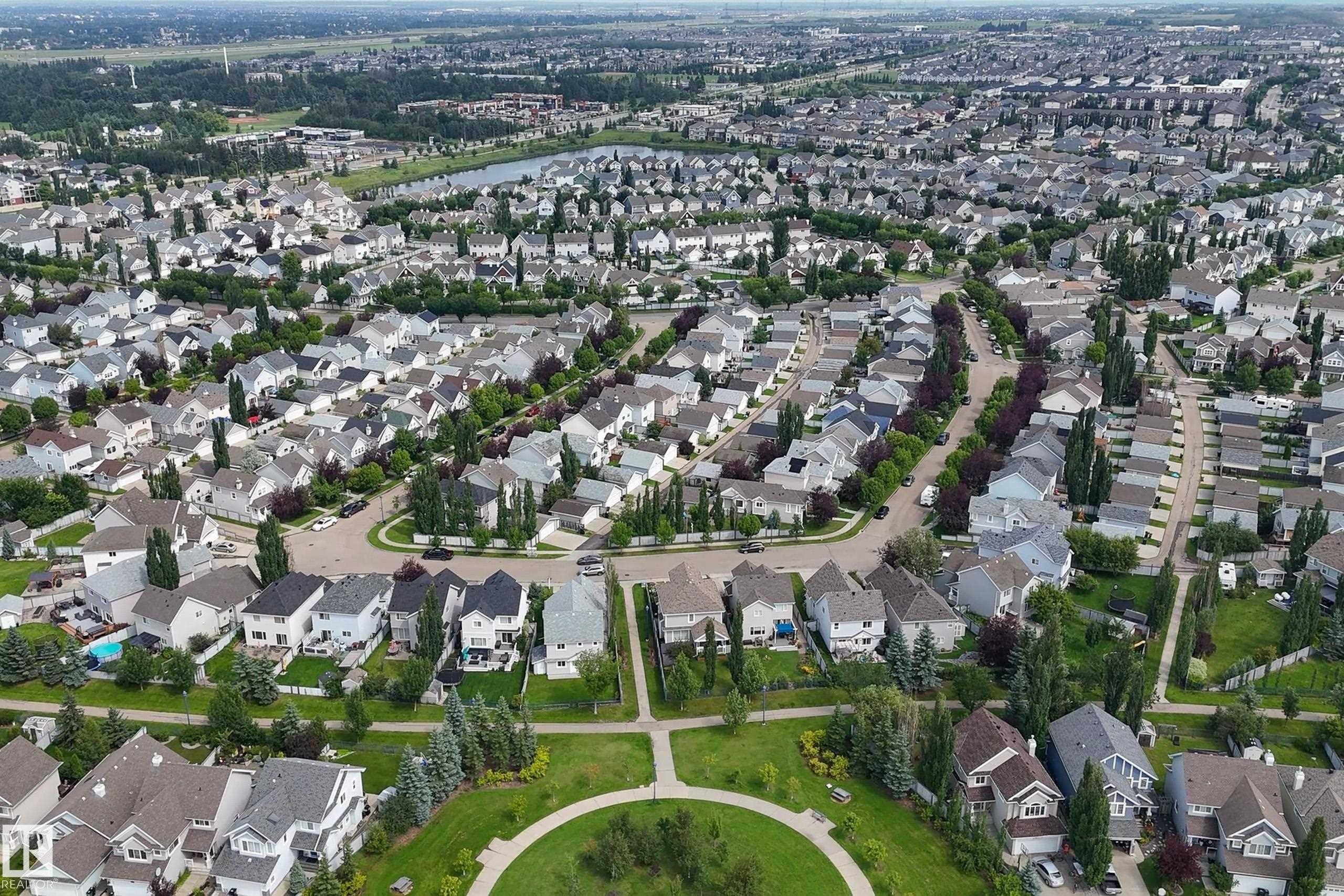7904 13 Avenue Sw, Edmonton, AB