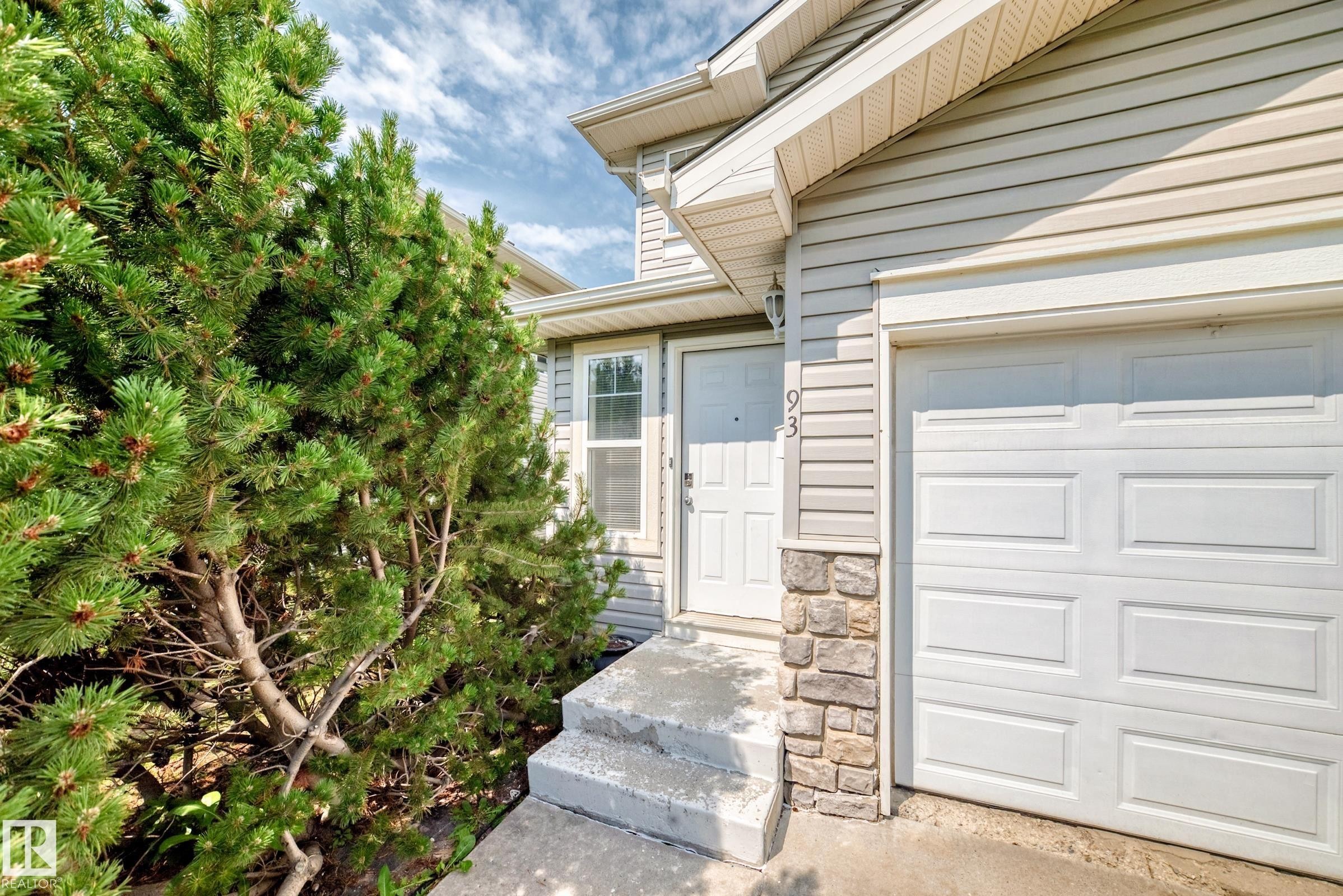#93 230 Edwards Dr Sw, Edmonton, AB - Outdoor