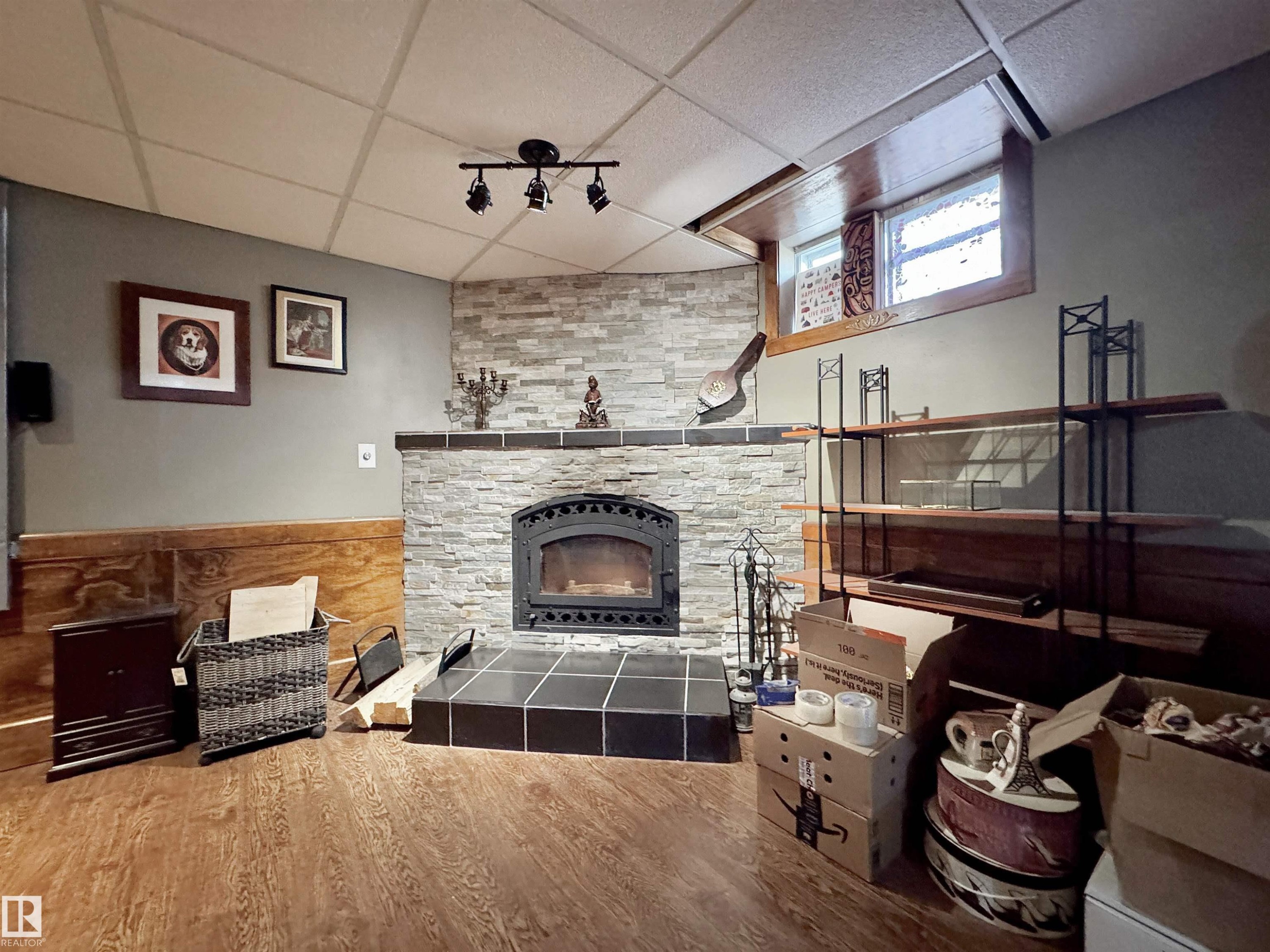 119 Garland Crescent, Sherwood Park, AB - Indoor With Fireplace