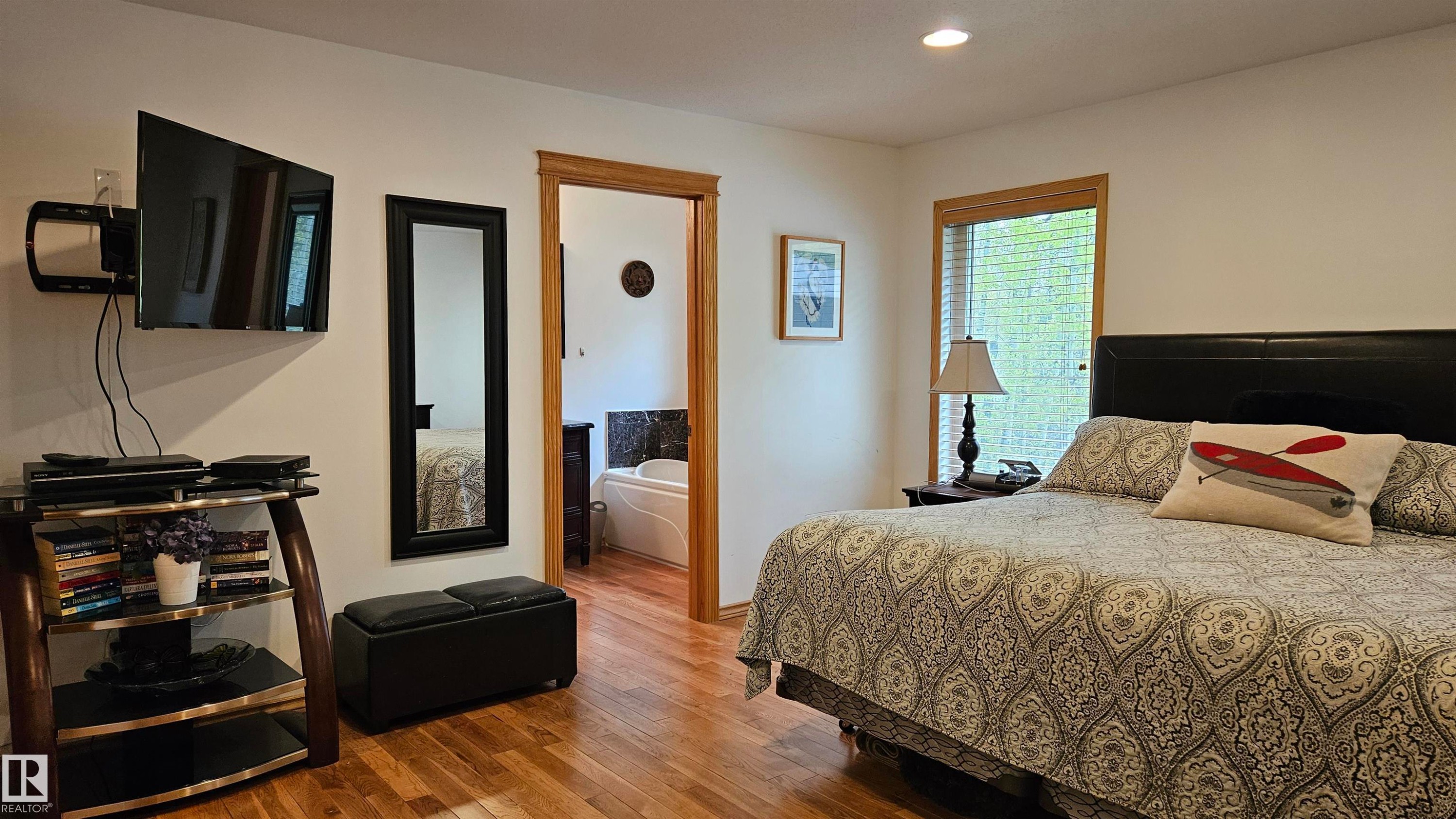 7 Andrew Drive, Rural Athabasca County, AB - Indoor Photo Showing Bedroom