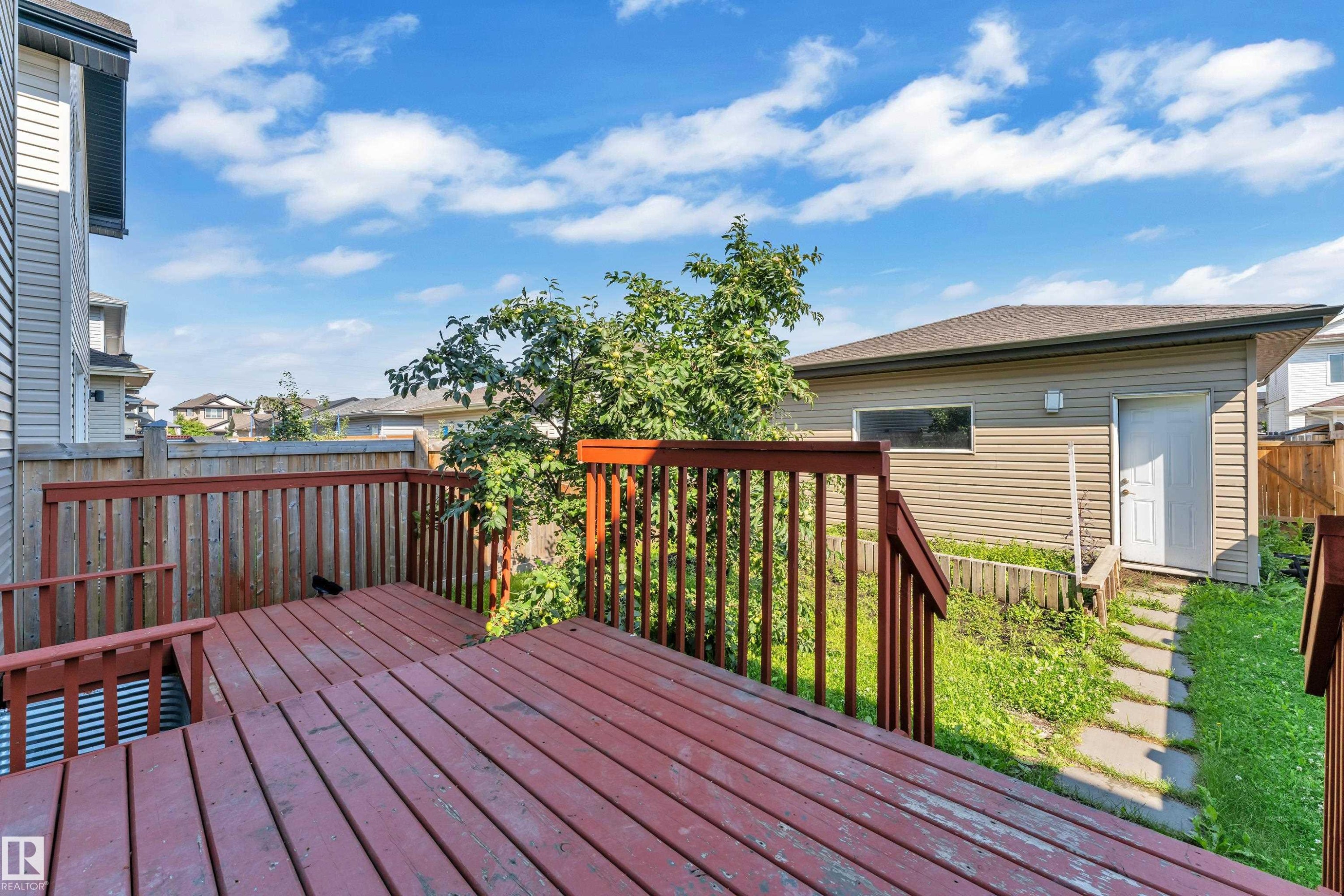 2604 20 Avenue Nw, Edmonton, AB - Outdoor With Exterior