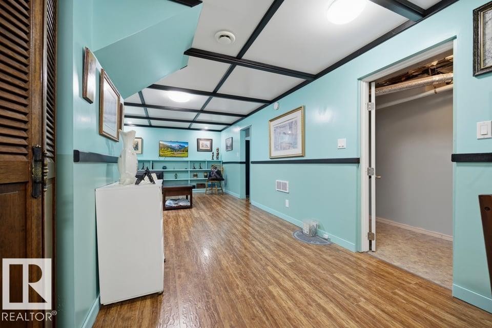 9823 151 Street Nw, Edmonton, AB - Indoor Photo Showing Other Room