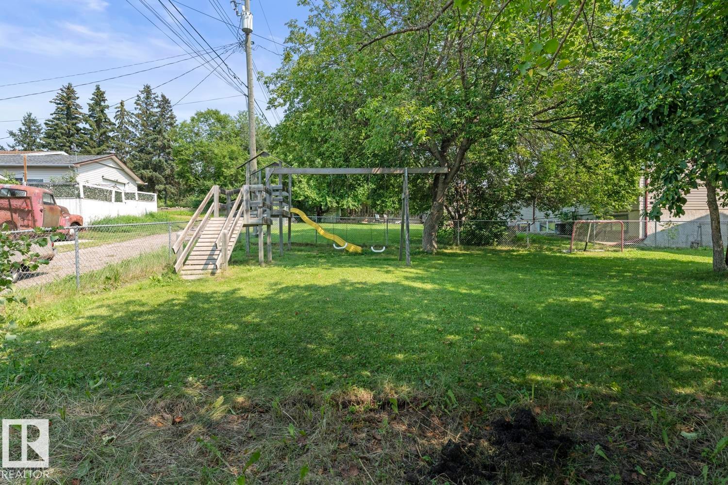 812 12 Avenue, Cold Lake, AB - Outdoor
