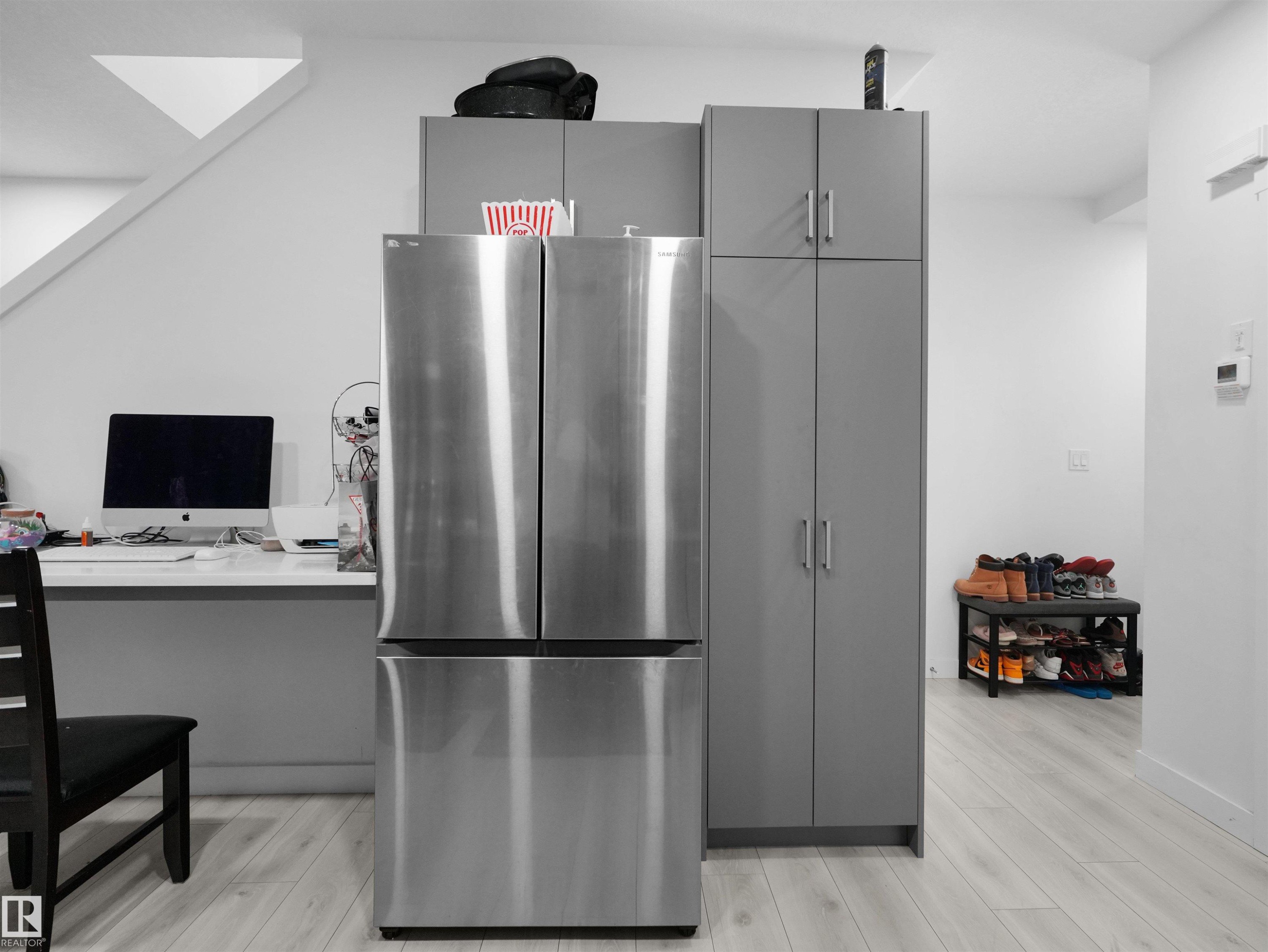 #7 7110 Keswick Common Sw, Edmonton, AB - Indoor