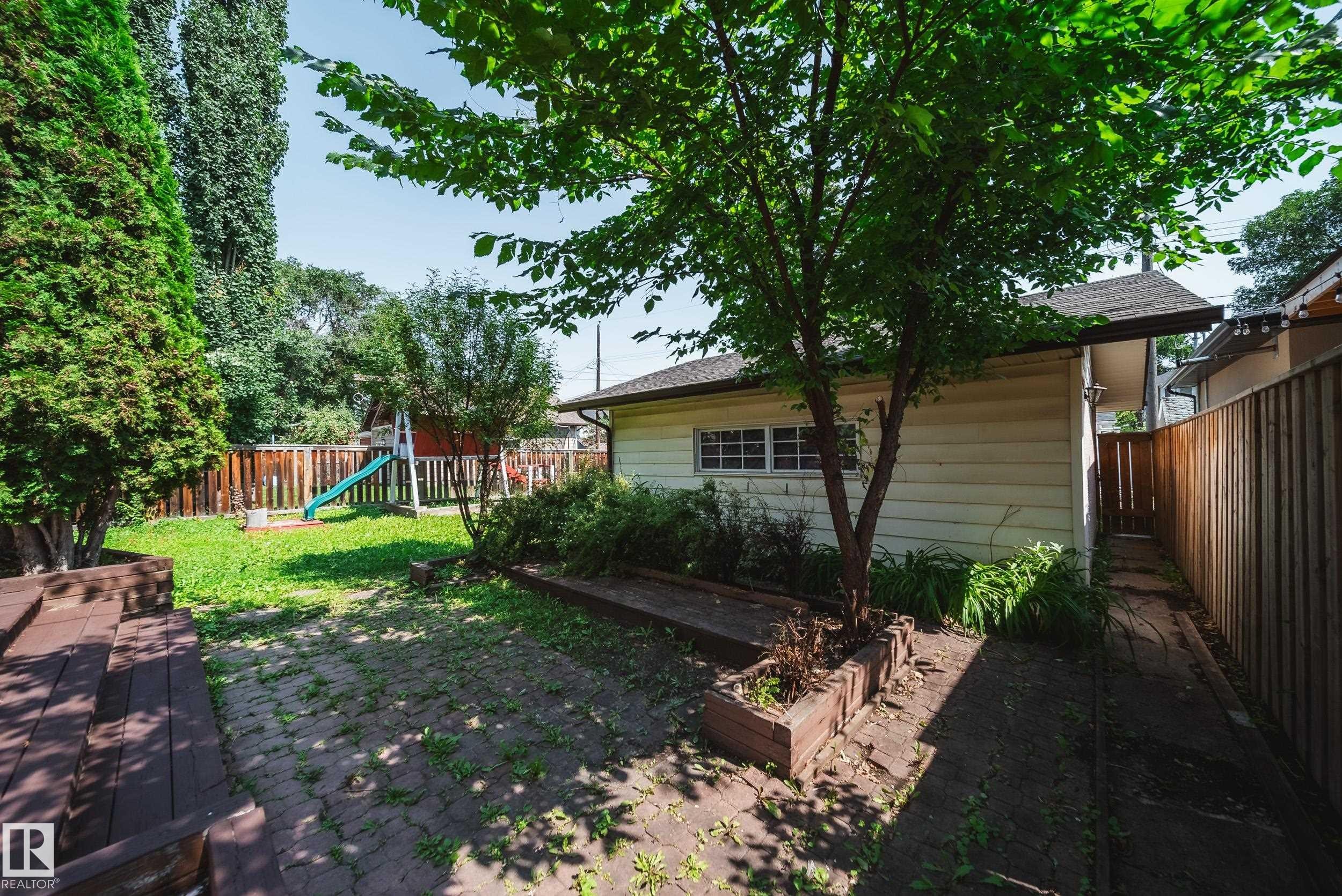 10519 140 Street Nw, Edmonton, AB - Outdoor