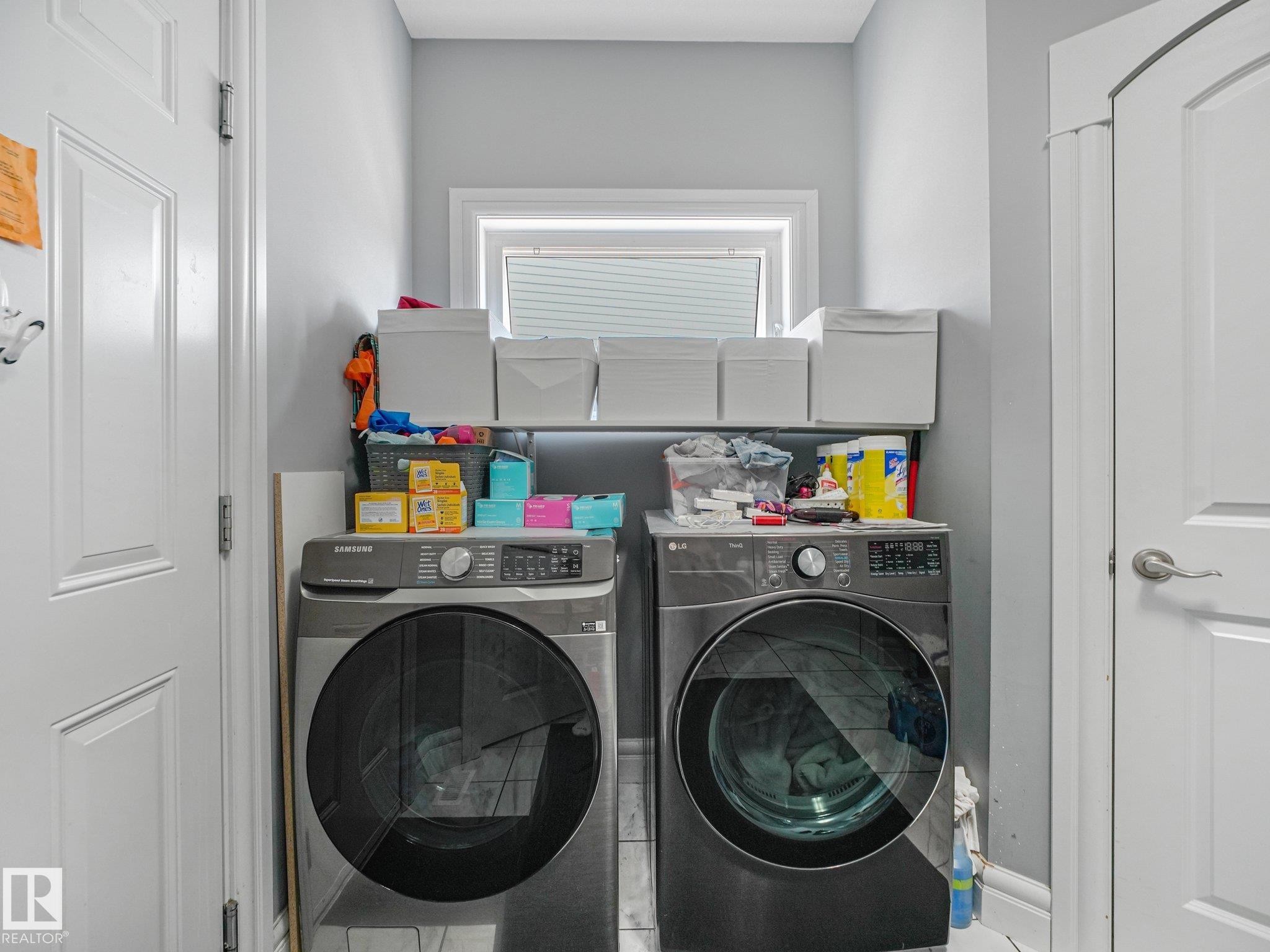 544 Adams Way Sw, Edmonton, AB - Indoor Photo Showing Laundry Room