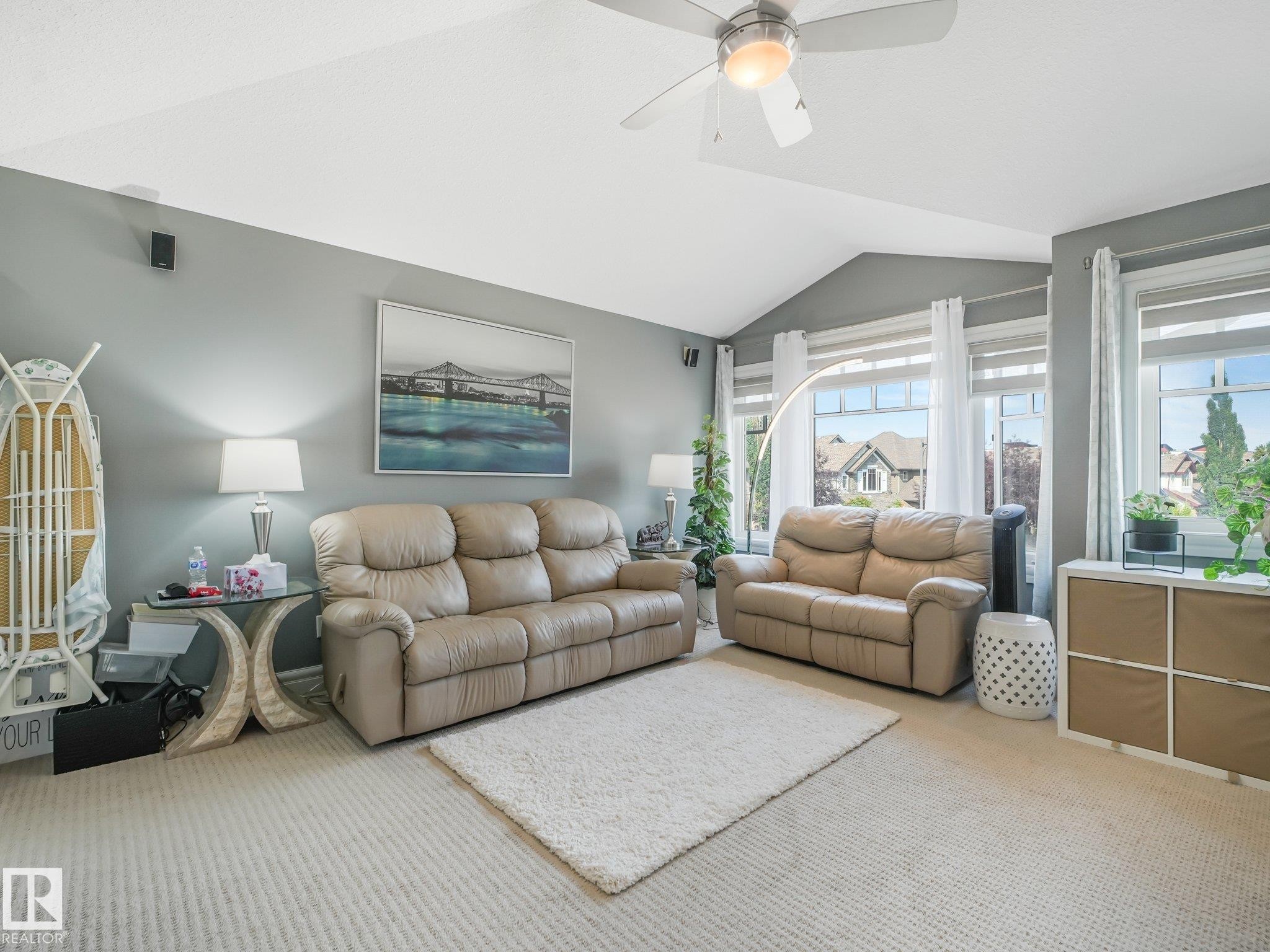 544 Adams Way Sw, Edmonton, AB - Indoor Photo Showing Living Room