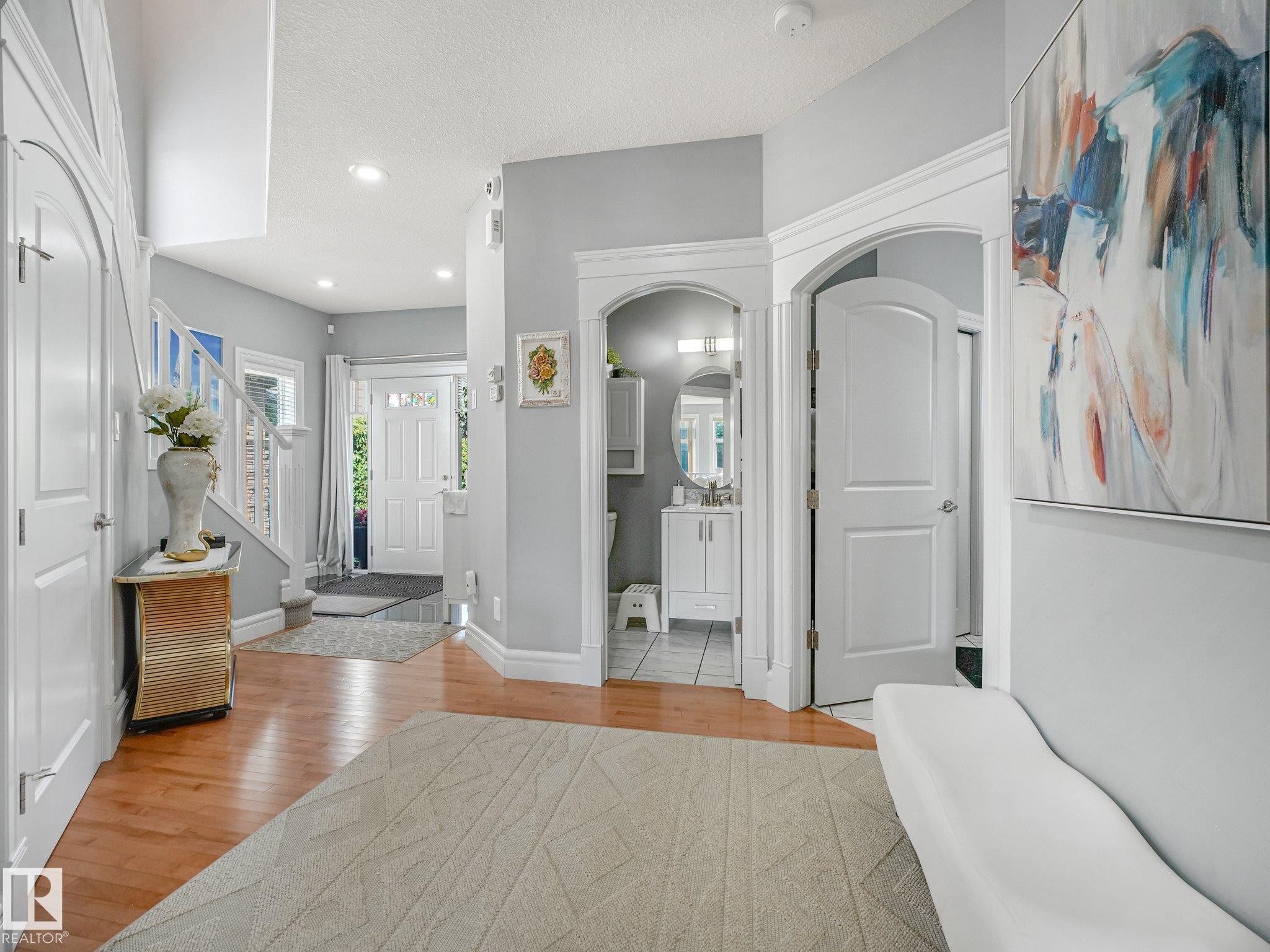 544 Adams Way Sw, Edmonton, AB - Indoor Photo Showing Other Room