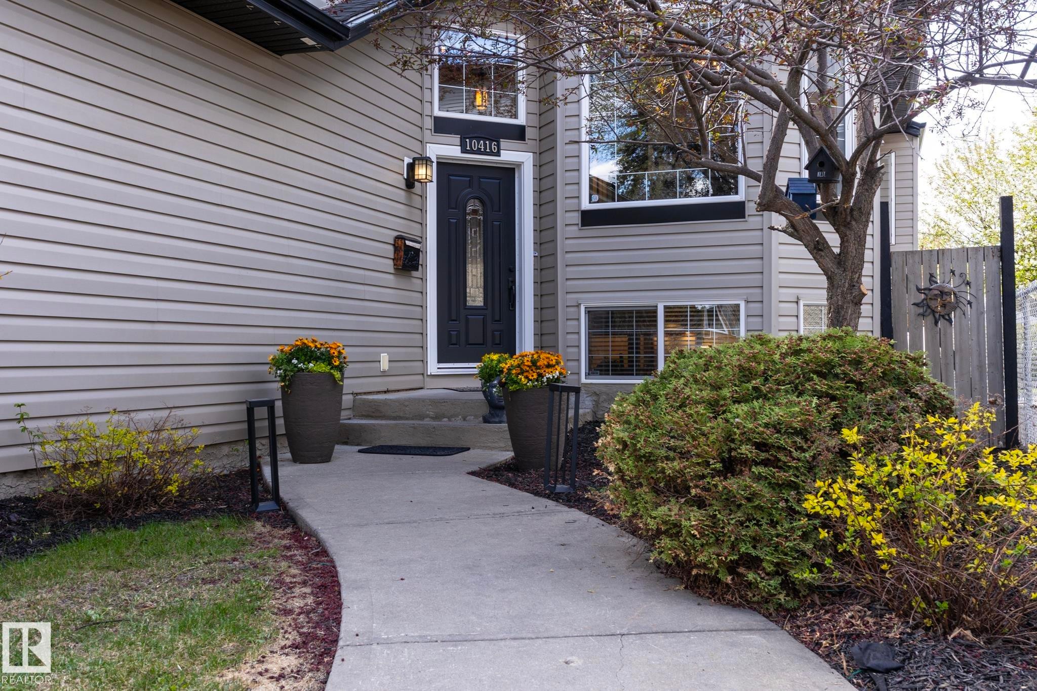 10416 148 Street Nw, Edmonton, AB - Outdoor
