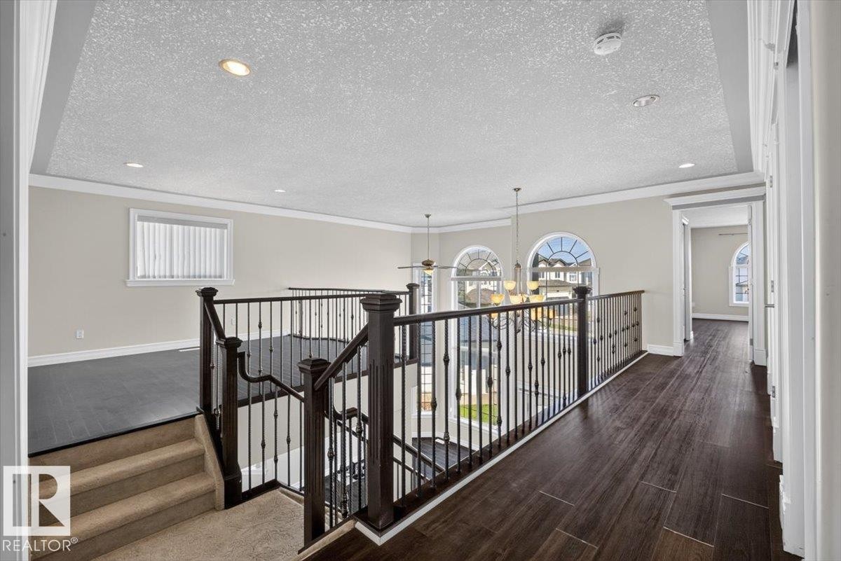 2836 34A Avenue Nw, Edmonton, AB - Indoor Photo Showing Other Room