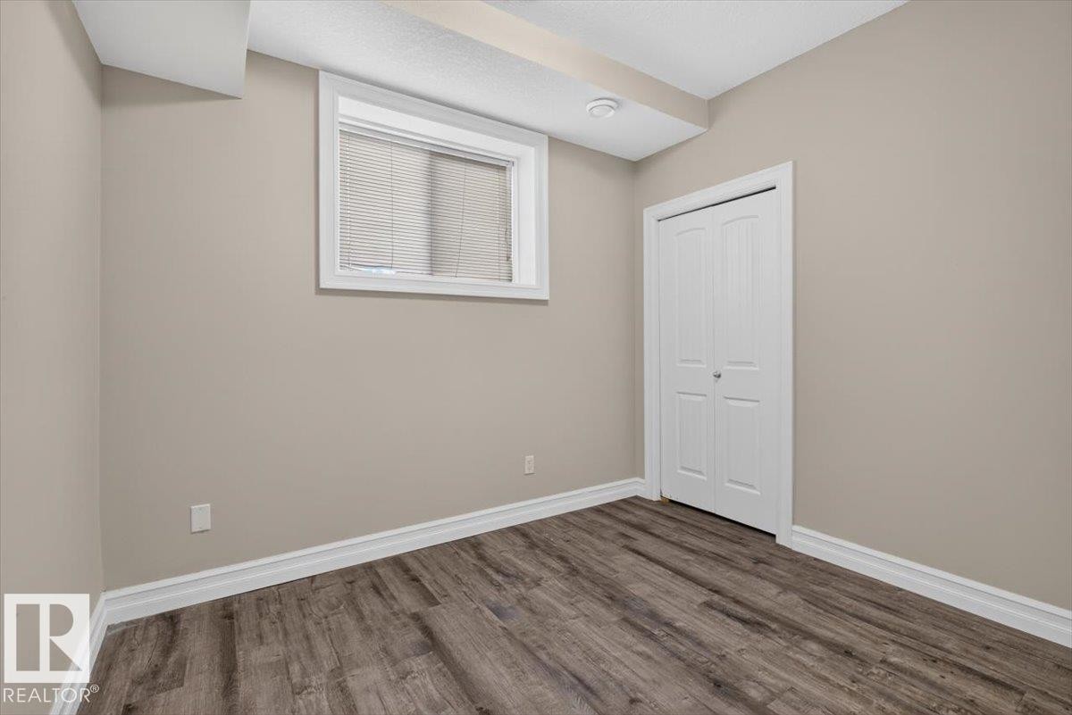 2836 34A Avenue Nw, Edmonton, AB - Indoor Photo Showing Other Room