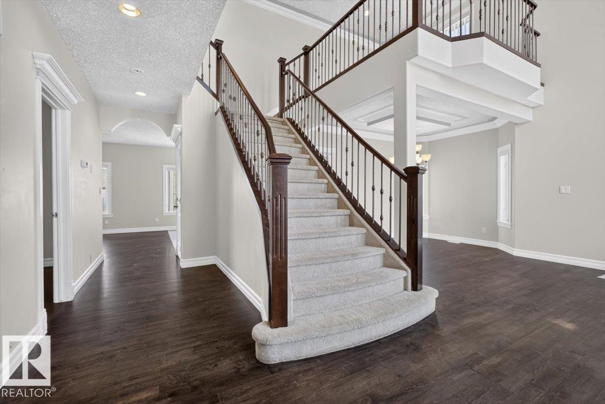 2836 34A Avenue Nw, Edmonton, AB - Indoor Photo Showing Other Room