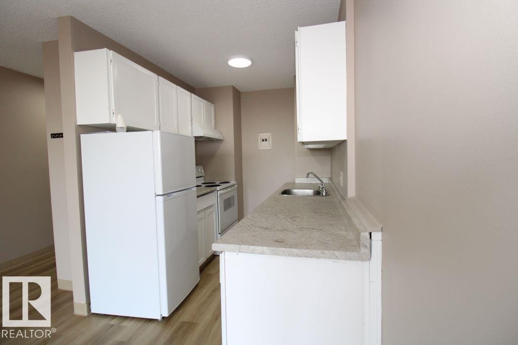 #408 10883 Saskatchewan Dr Nw, Edmonton, AB