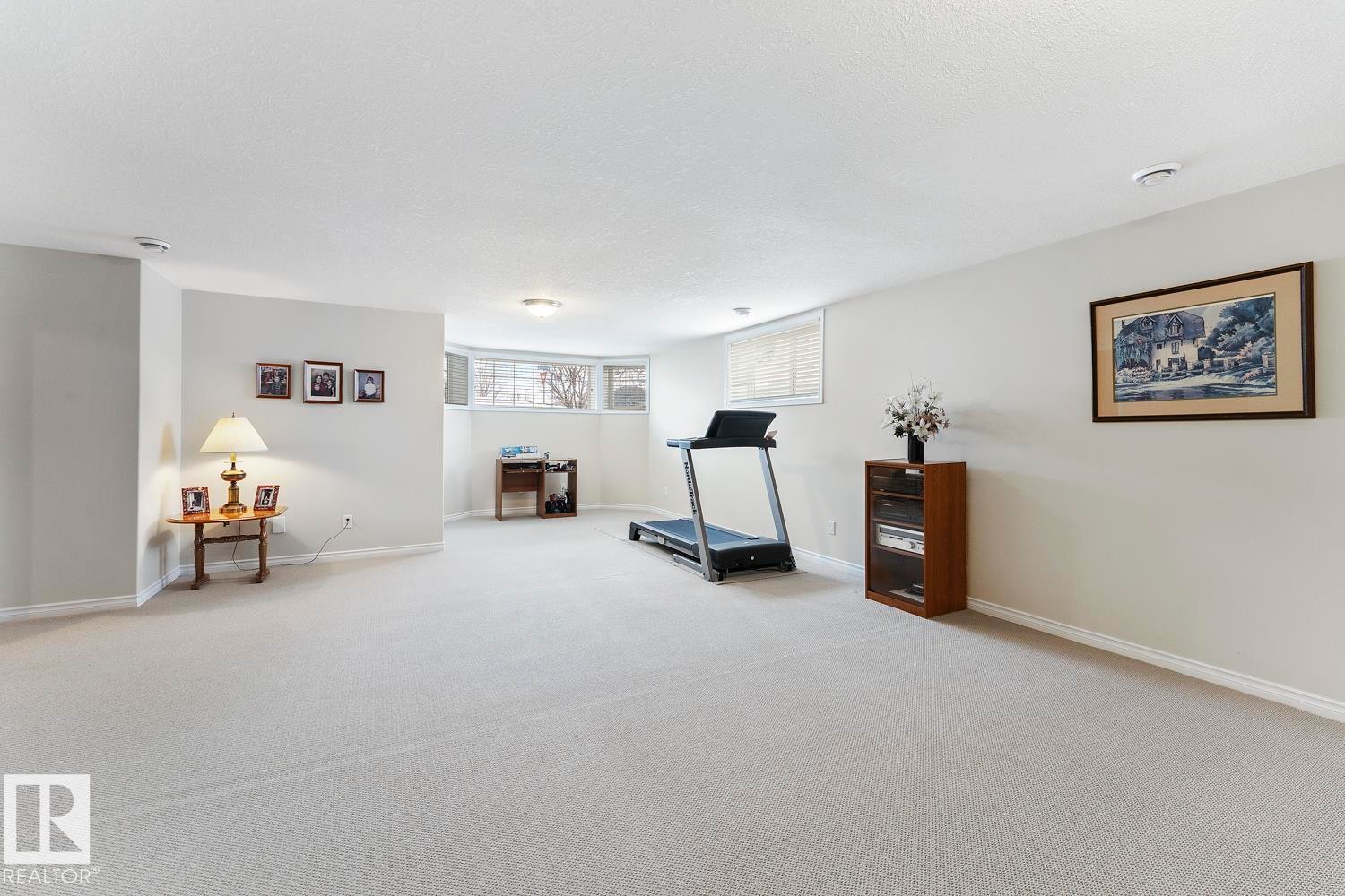 2602 6 Avenue, Cold Lake, AB - Indoor