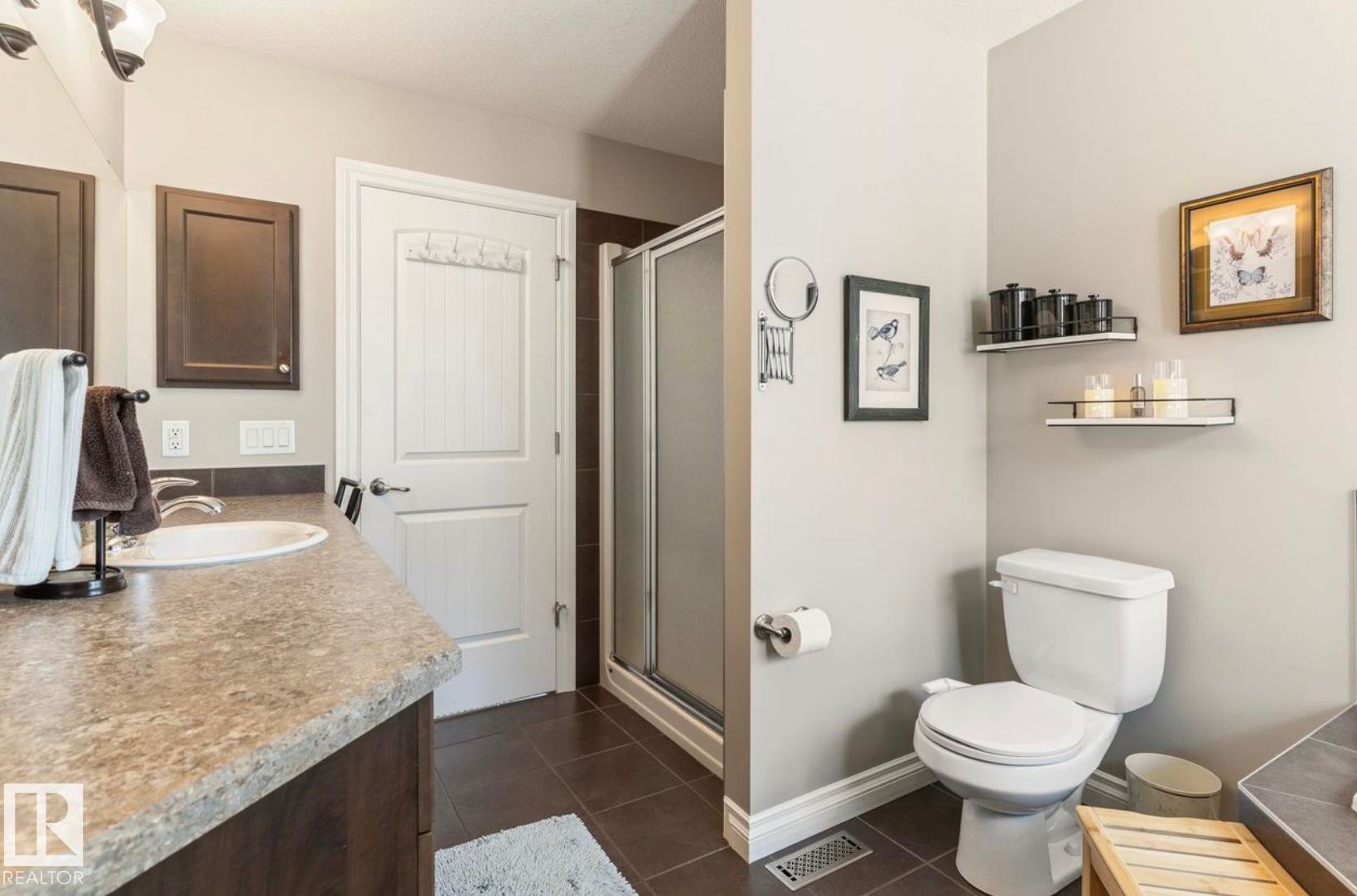 22 Voleta Crest, Spruce Grove, AB - Indoor Photo Showing Bathroom