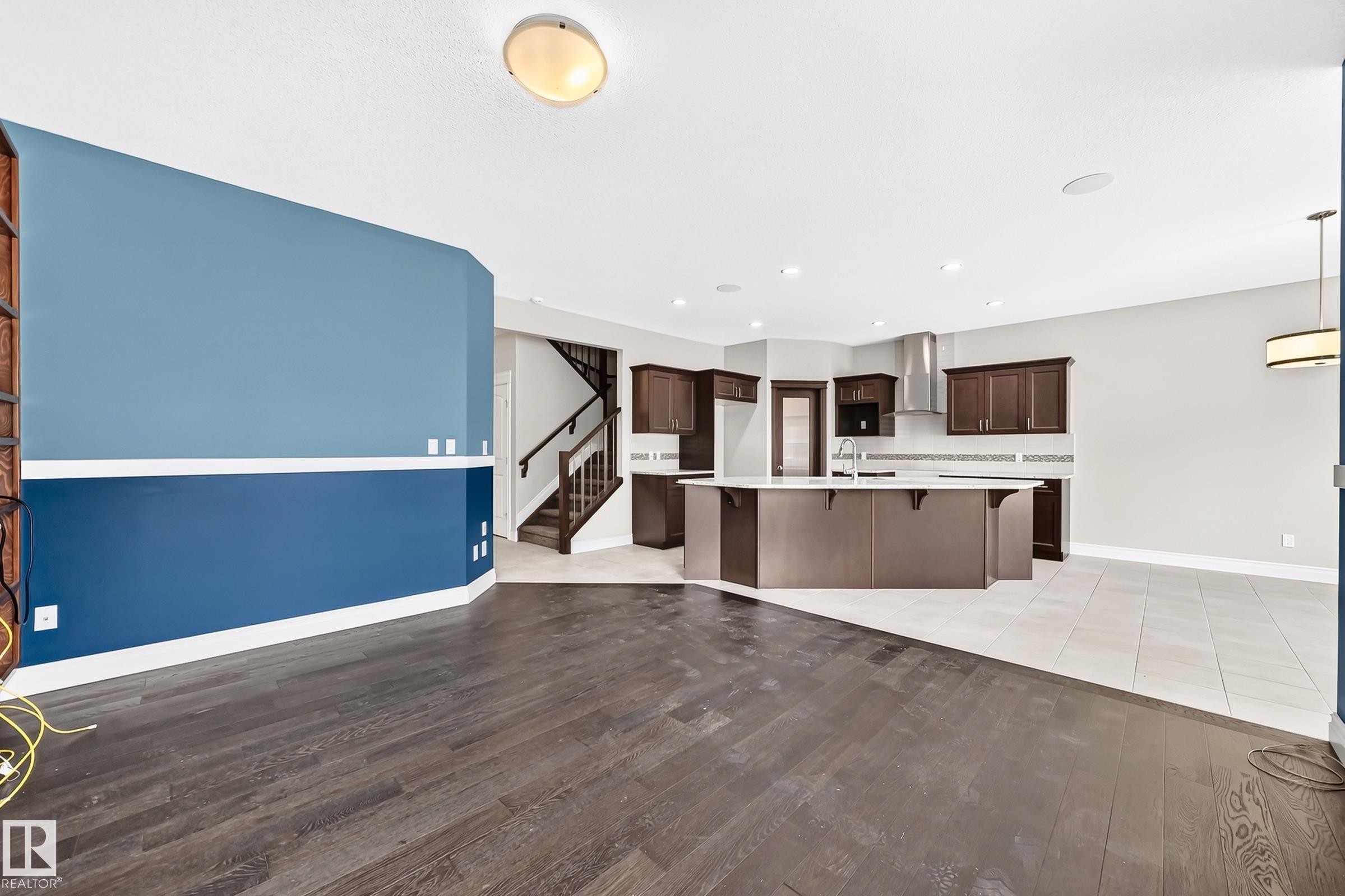13032 208 Street Nw, Edmonton, AB - Indoor Photo Showing Kitchen