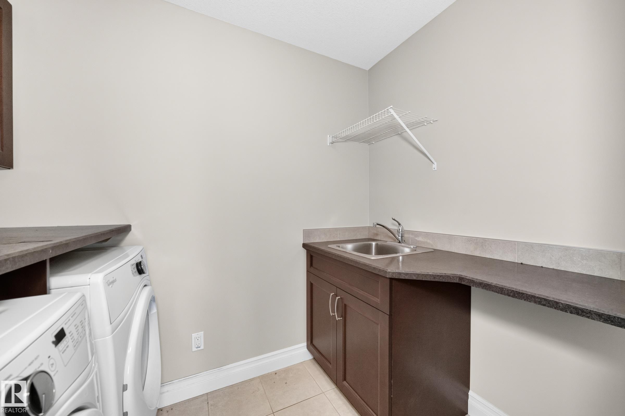 13032 208 Street Nw, Edmonton, AB - Indoor Photo Showing Laundry Room