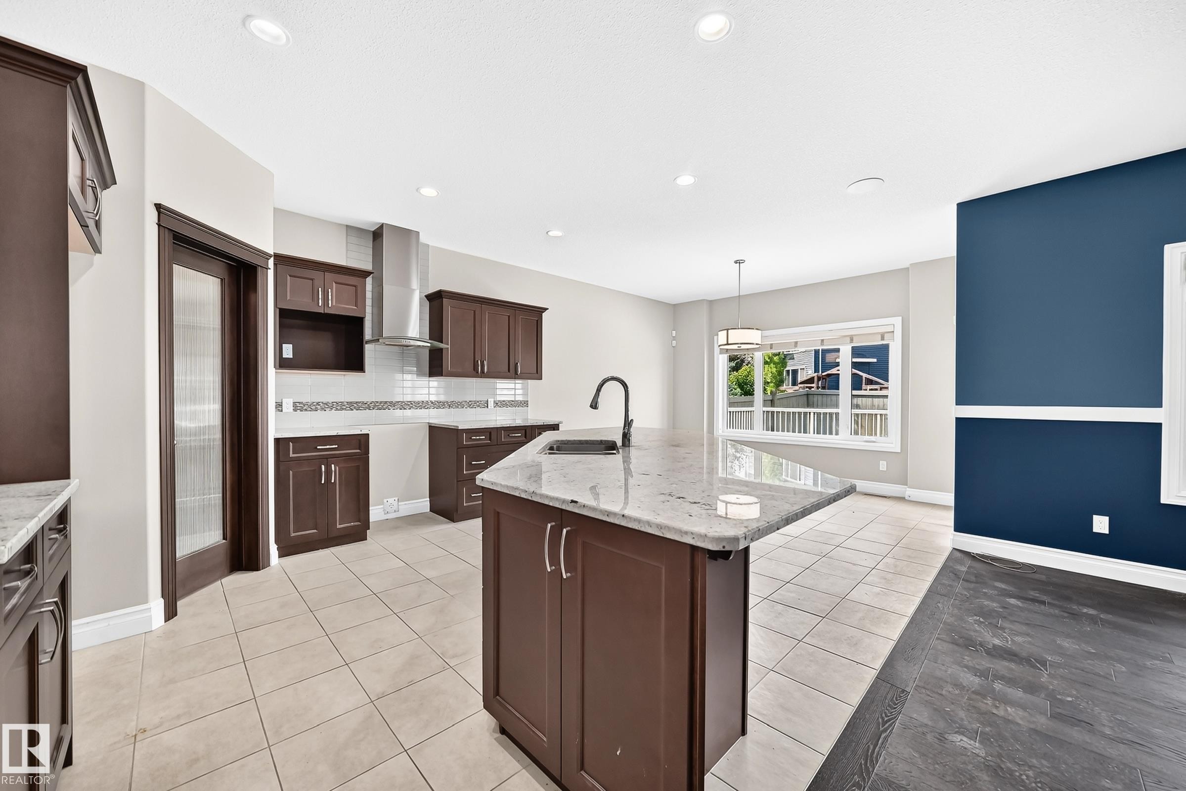 13032 208 Street Nw, Edmonton, AB - Indoor Photo Showing Kitchen With Upgraded Kitchen
