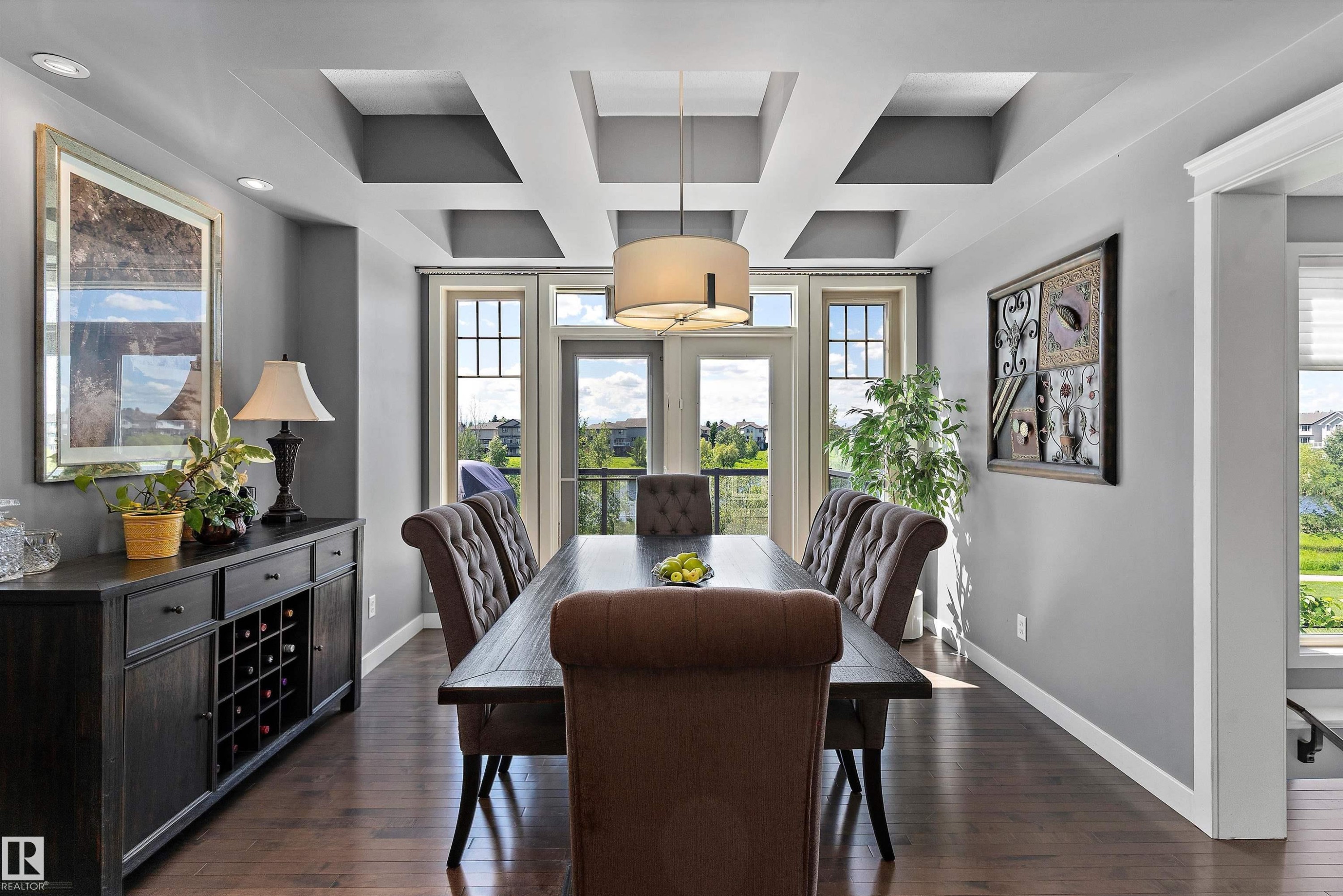1708 32 Street Nw, Edmonton, AB - Indoor Photo Showing Dining Room