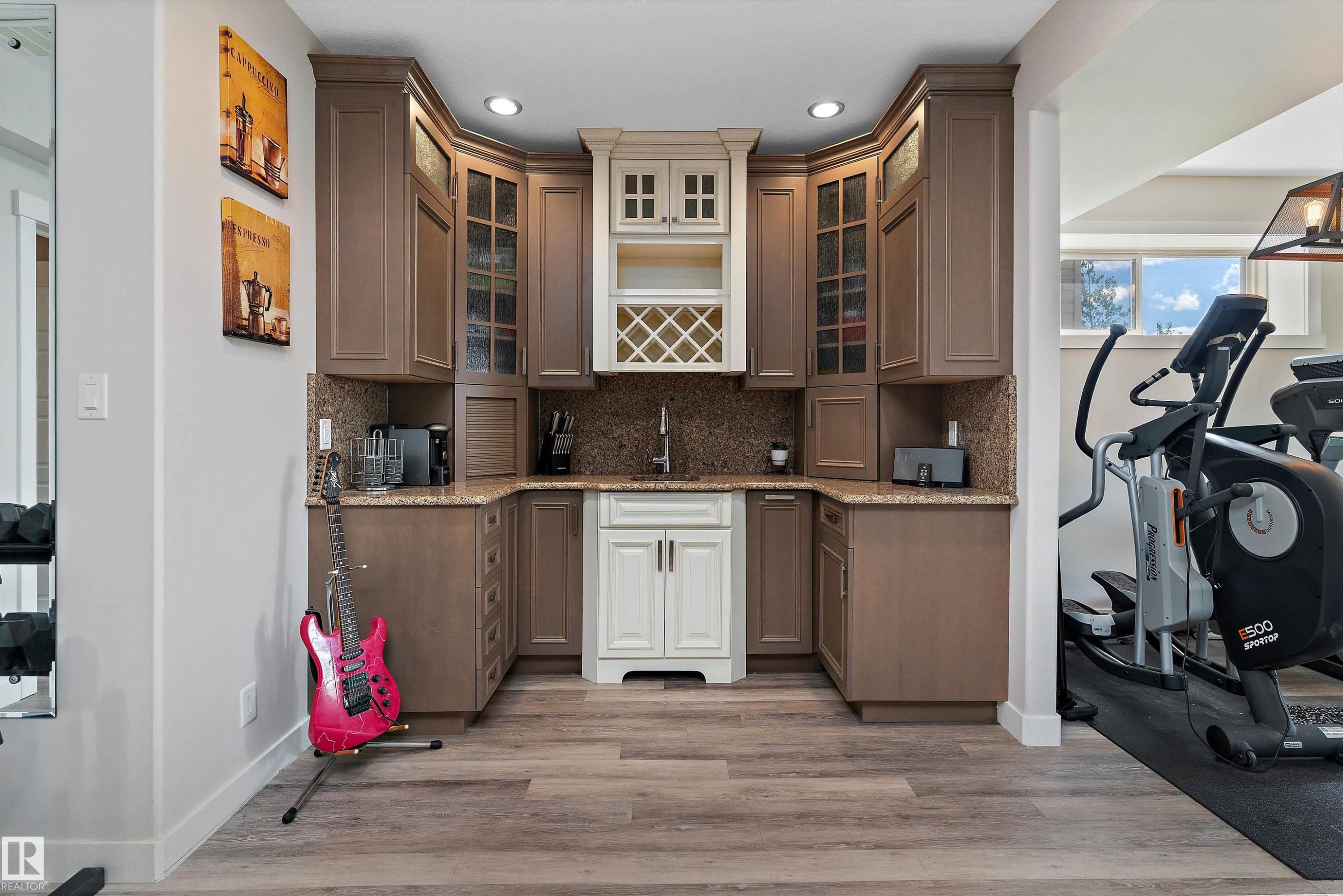 1708 32 Street Nw, Edmonton, AB - Indoor Photo Showing Gym Room