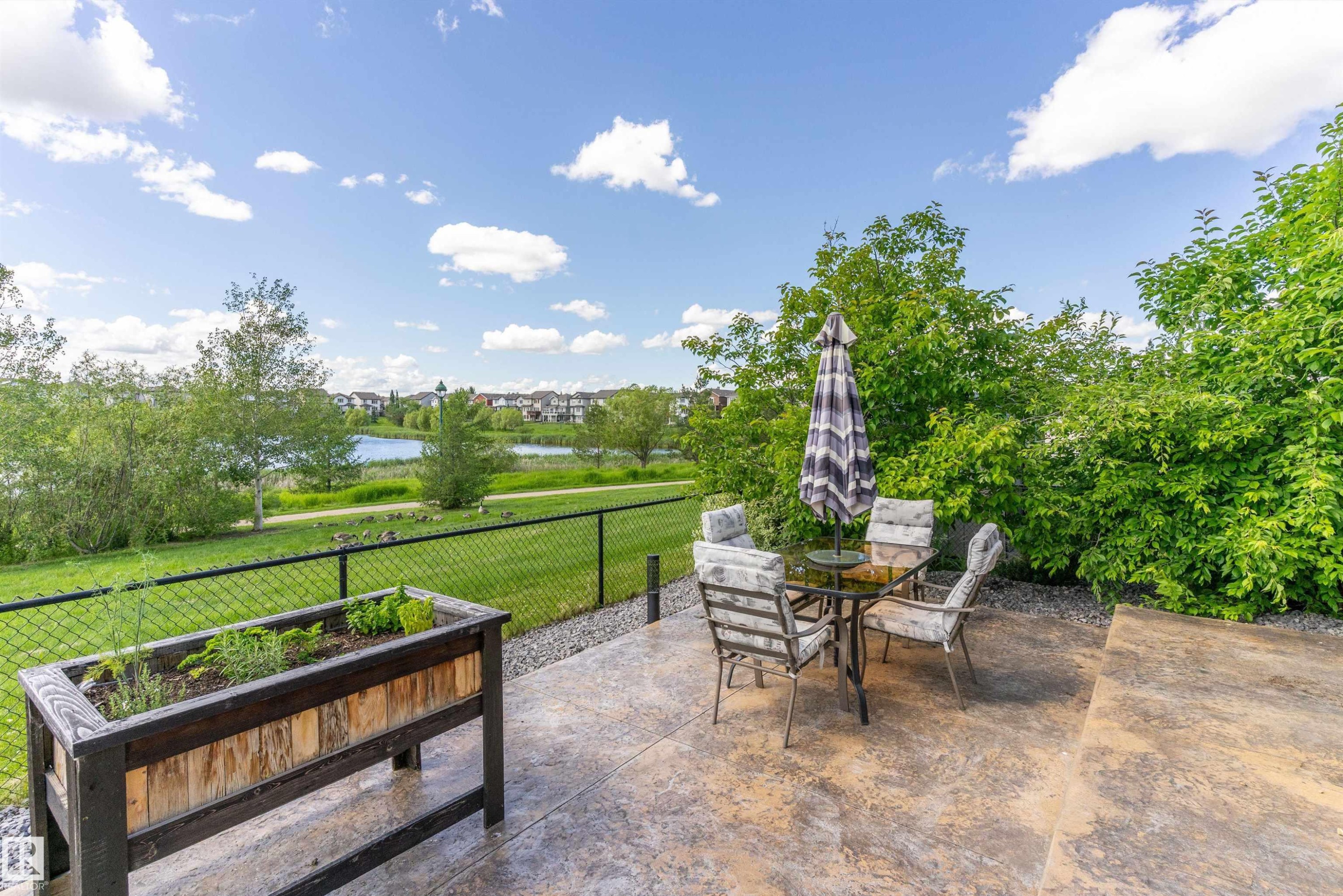 1708 32 Street Nw, Edmonton, AB - Outdoor
