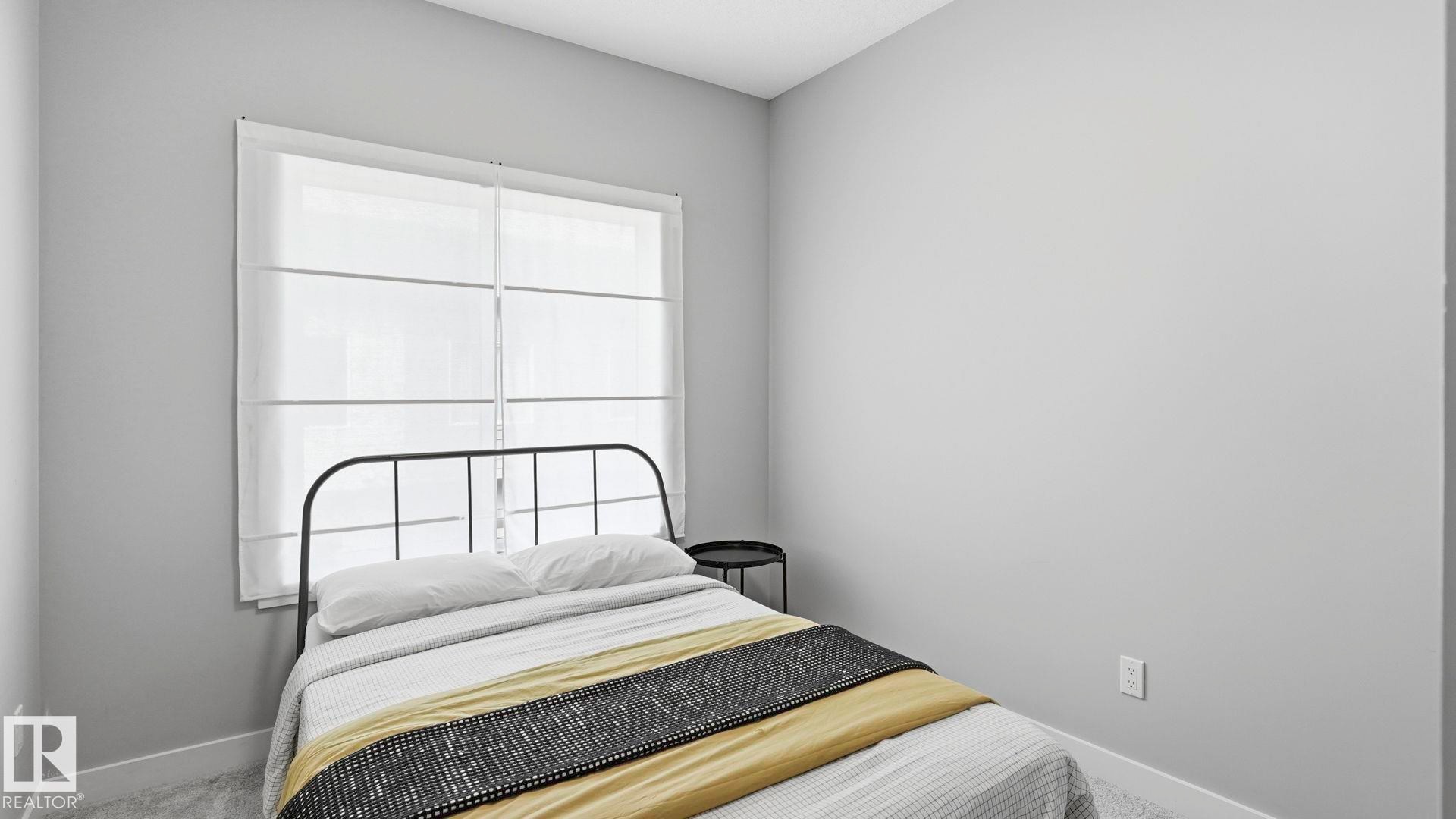 #80 804 Welsh Dr Sw, Edmonton, AB - Indoor Photo Showing Bedroom
