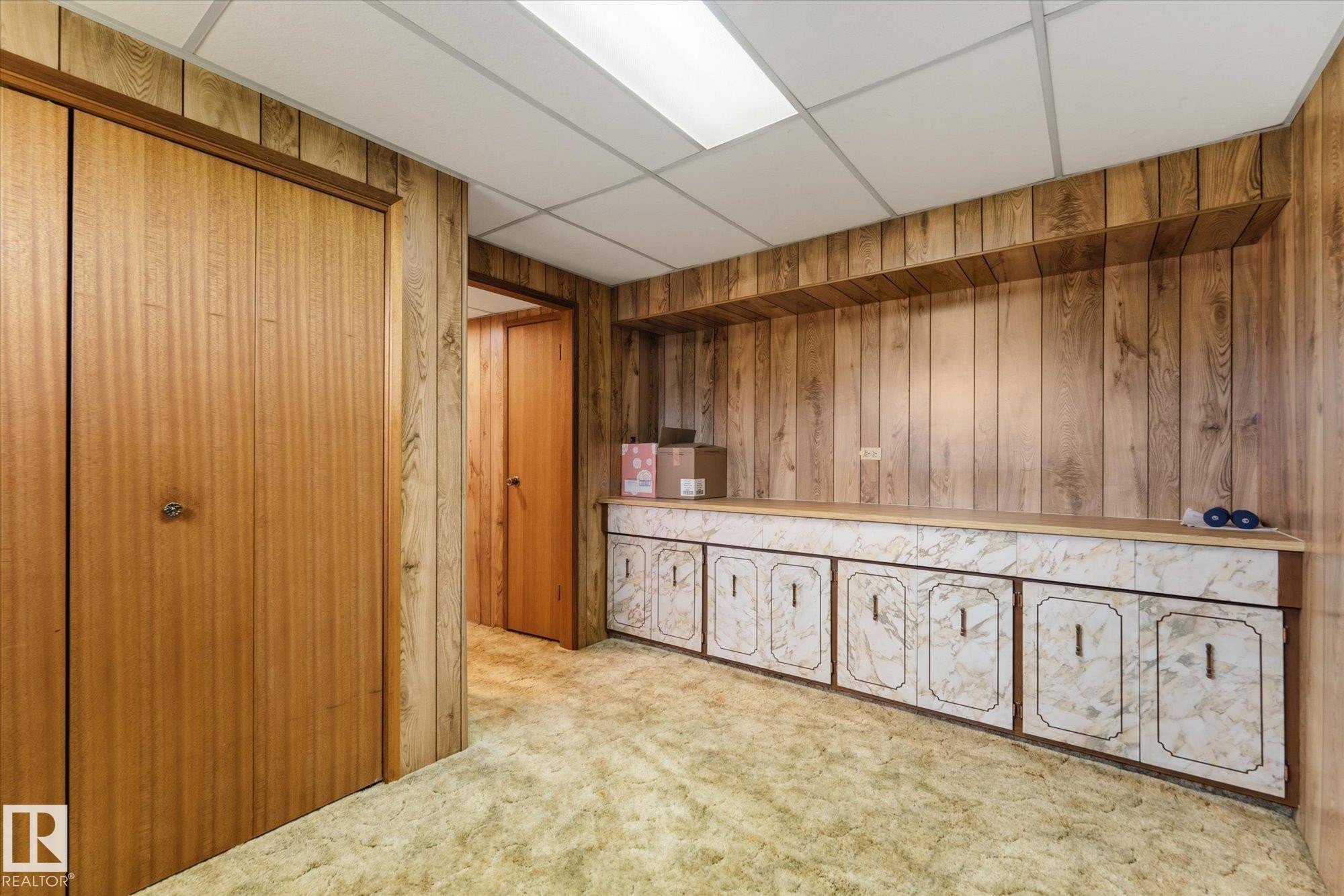 8727 73 Street Nw, Edmonton, AB - Indoor Photo Showing Other Room