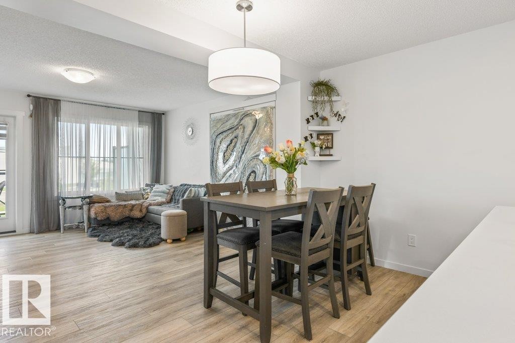 24 Jensen Gate, St. Albert, AB - Indoor Photo Showing Dining Room