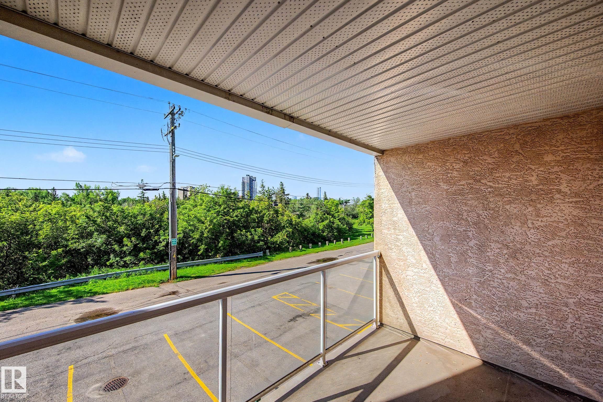 #203 8119 112 Av Nw, Edmonton, AB - Outdoor With Balcony