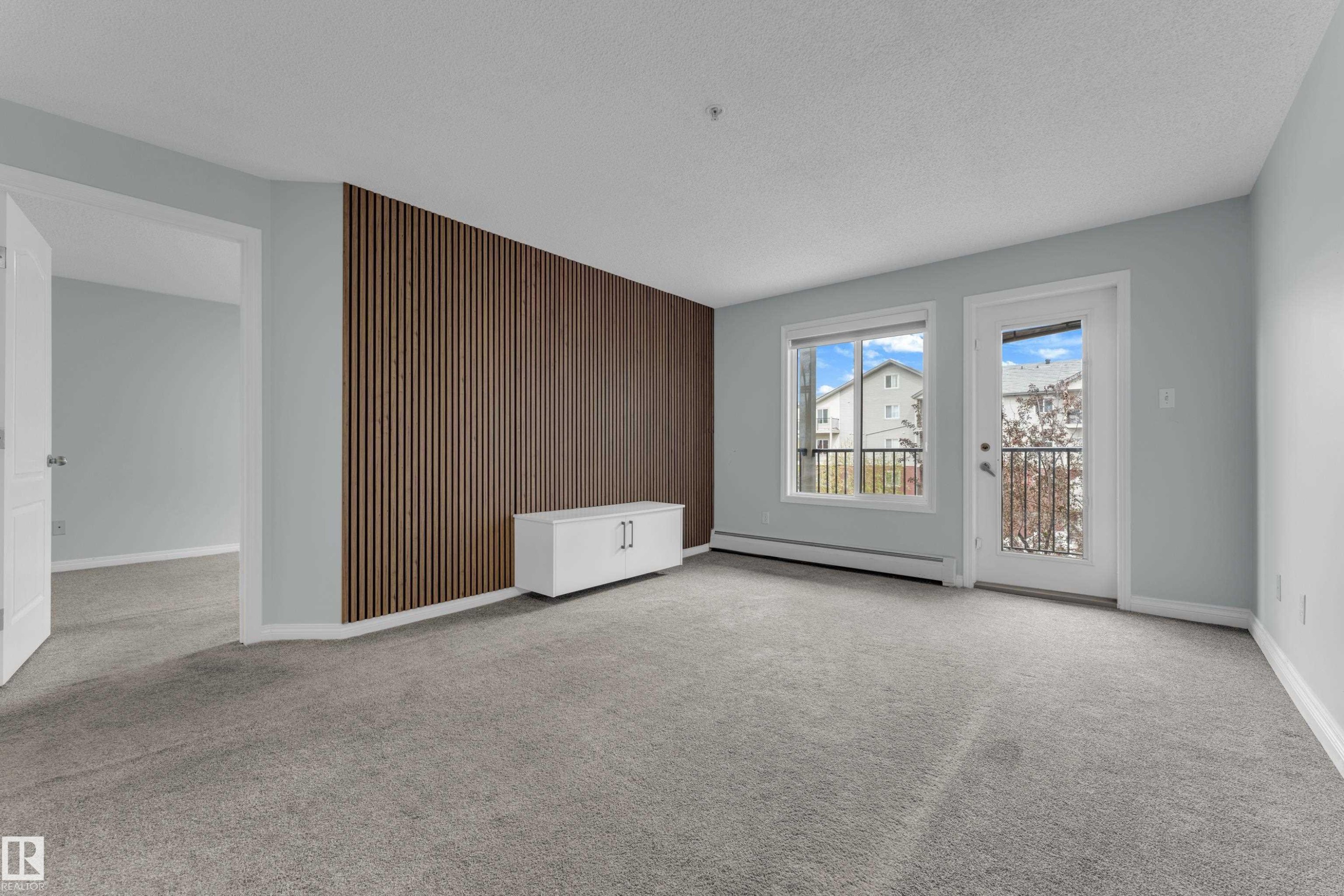 #326 111 Edwards Dr Sw, Edmonton, AB - Indoor Photo Showing Other Room