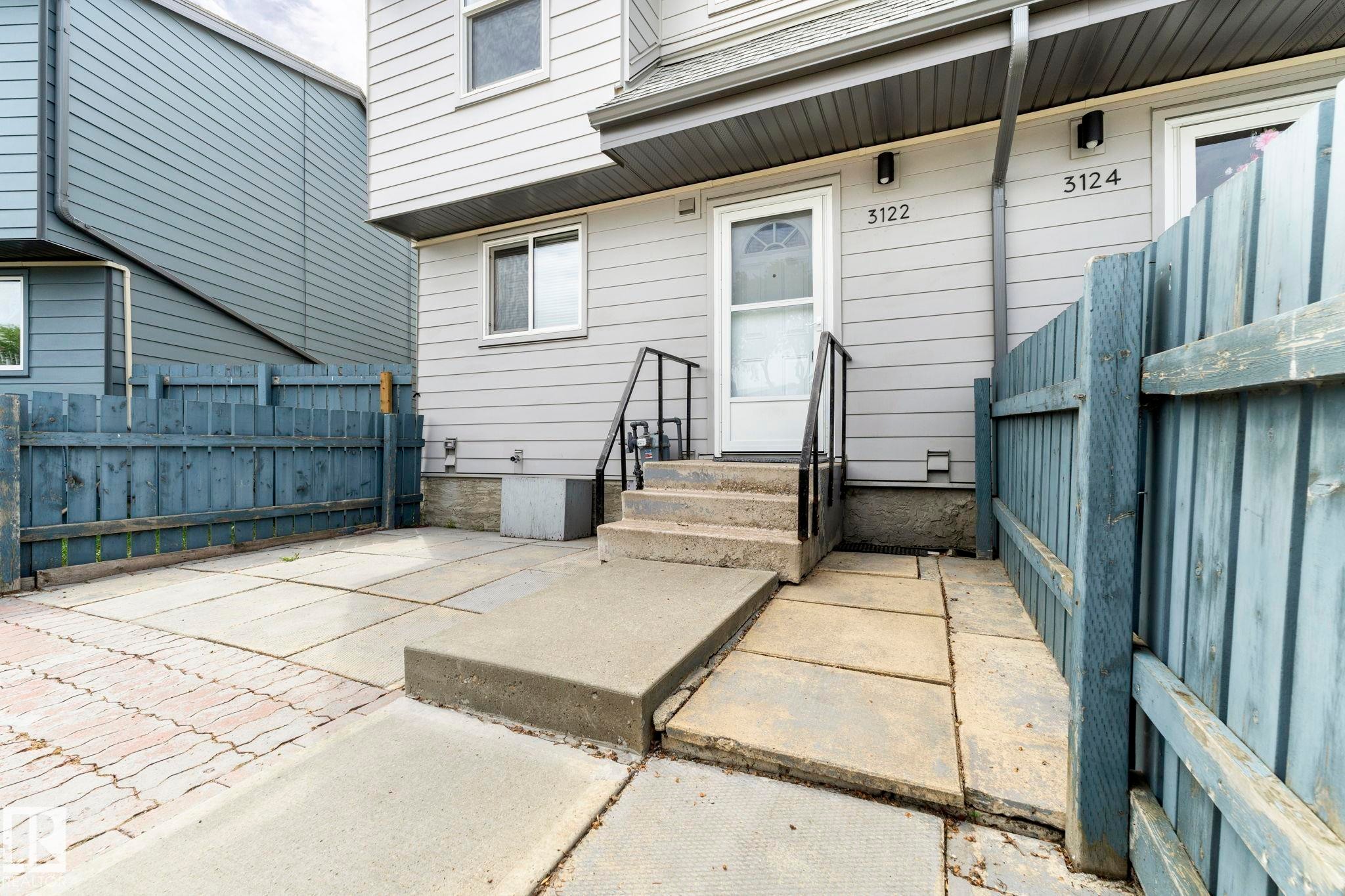3122 142 Avenue Nw, Edmonton, AB - Outdoor With Exterior