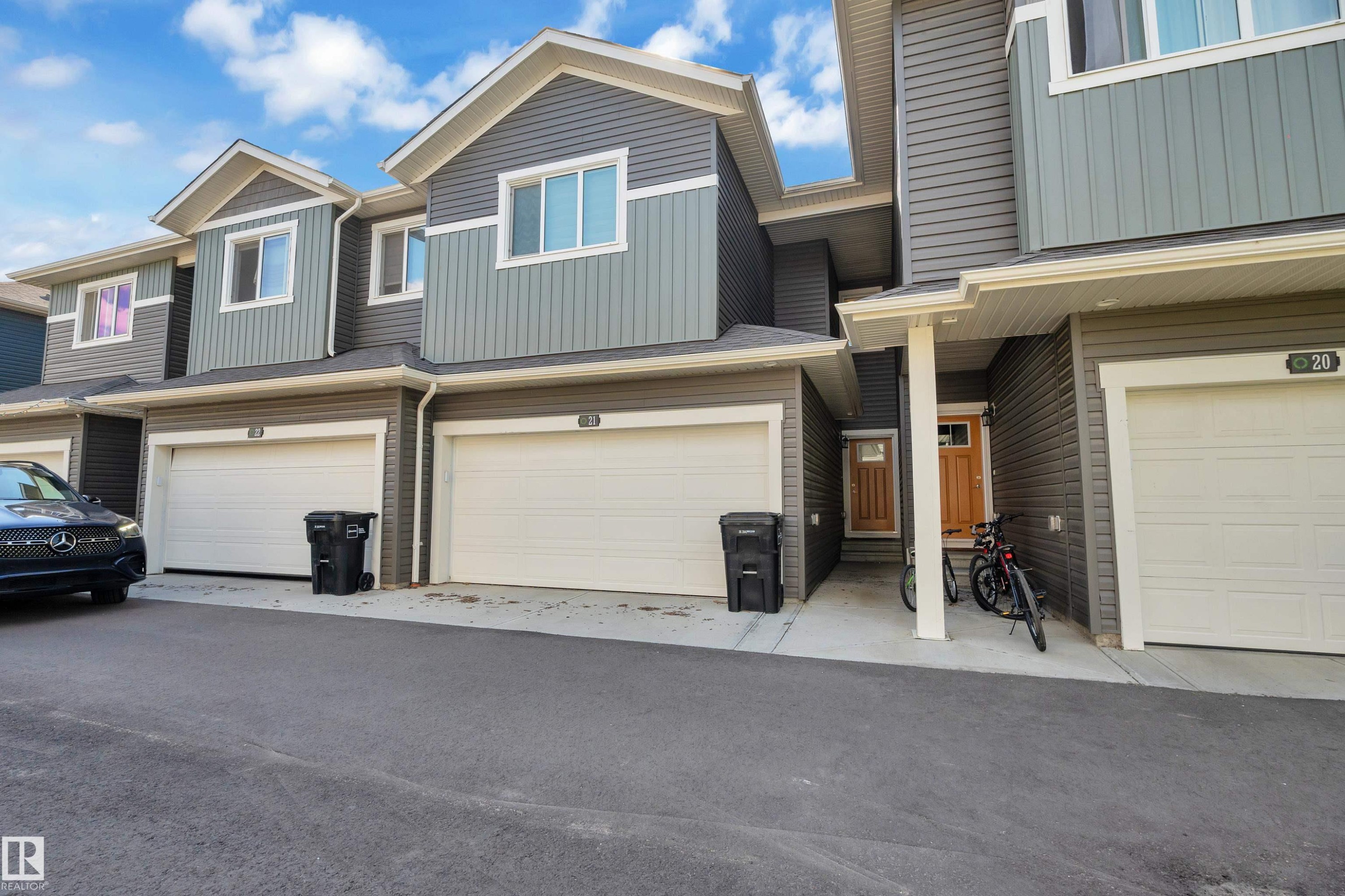 #21 603 Orchards Bv Sw, Edmonton, AB - Outdoor With Facade